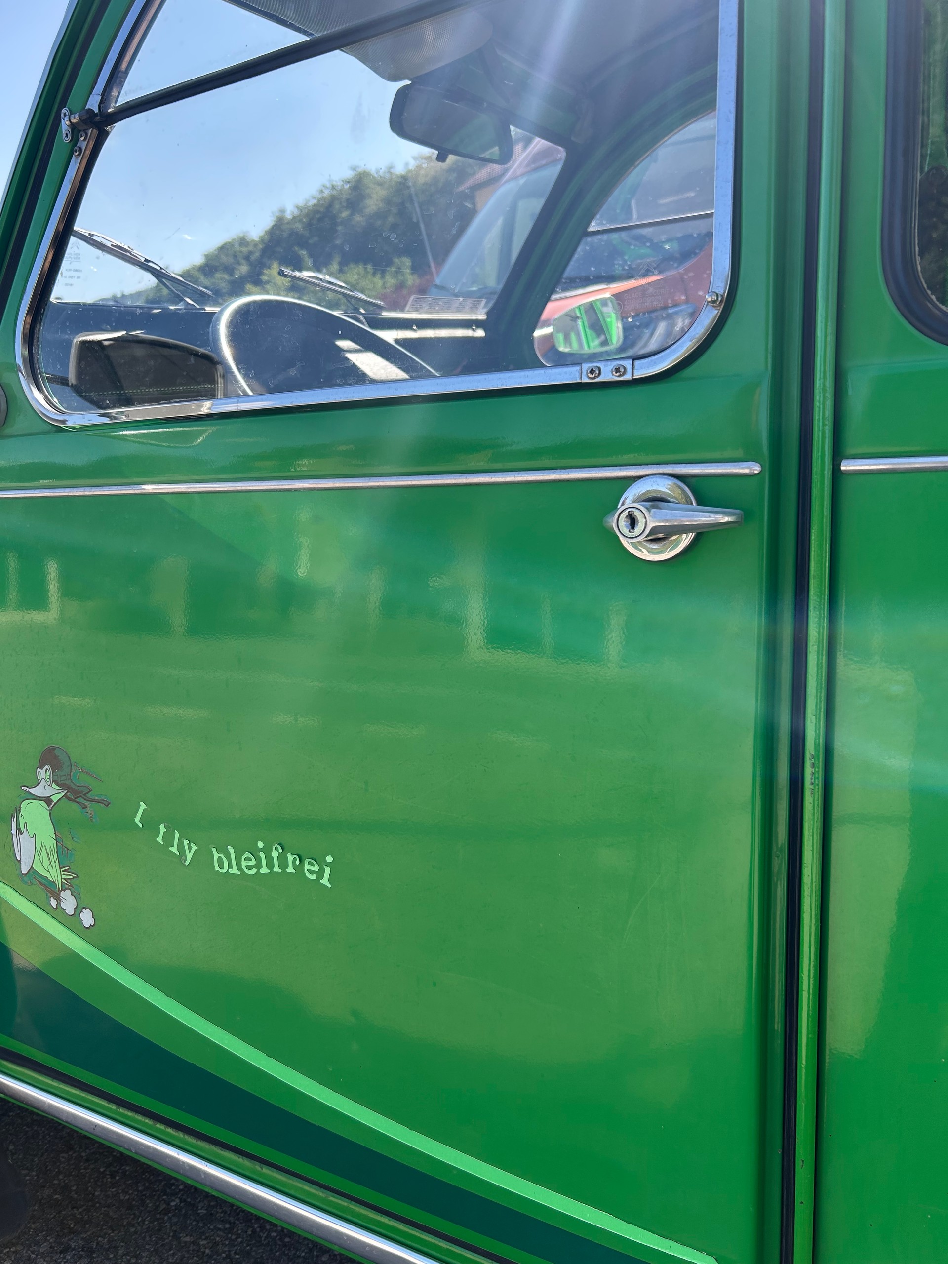 CITROEN 2CV6 Spécial (Club)-image-7