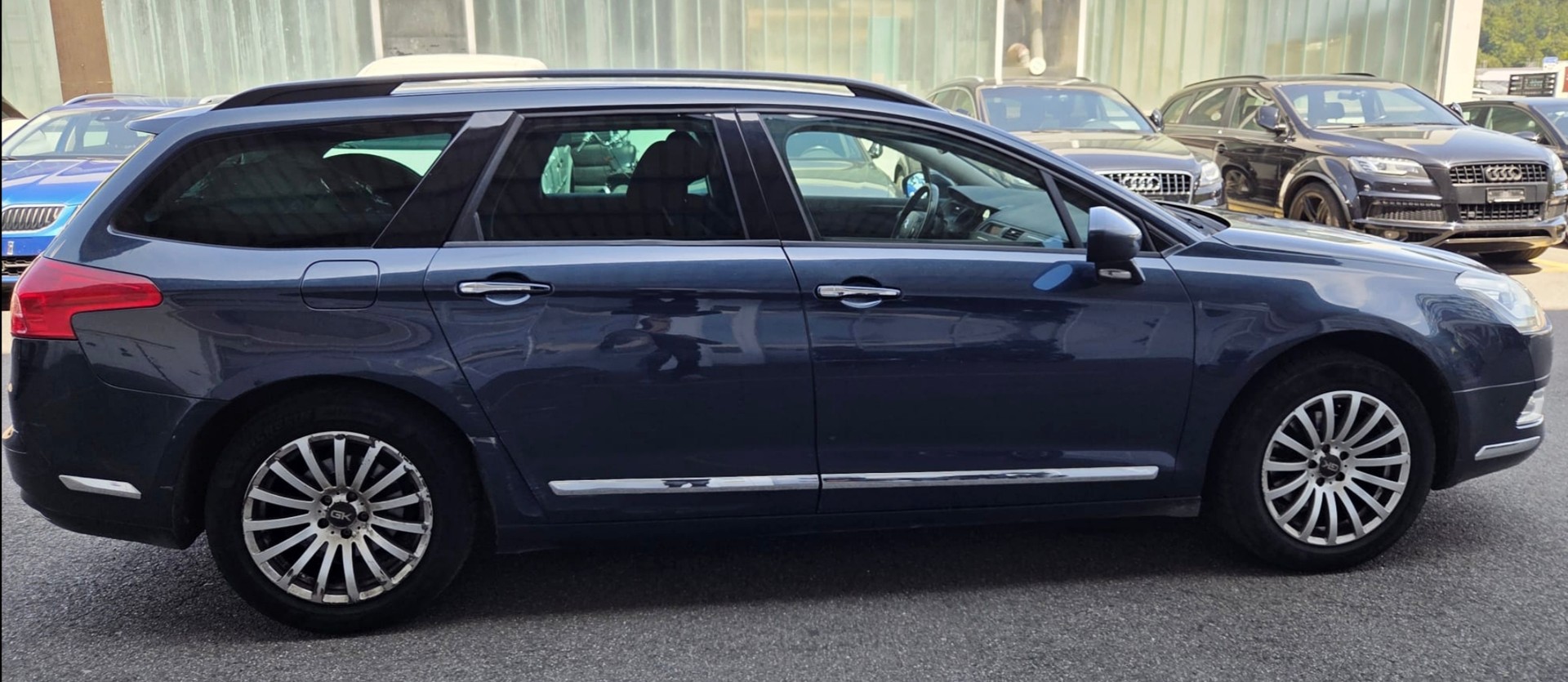 CITROEN C5 Tourer 2.0 HDi Dynamique+ Automatic-image-6