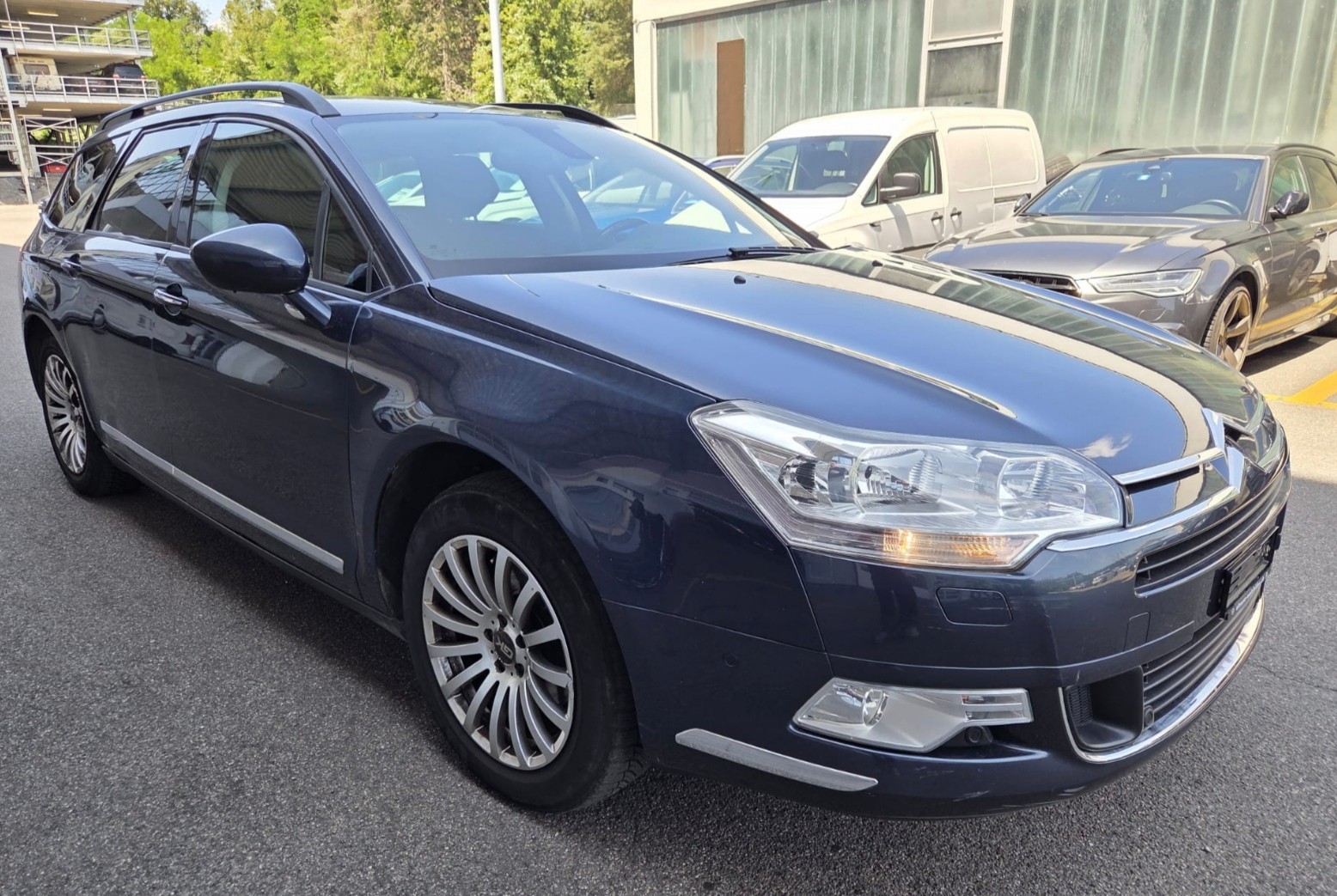 CITROEN C5 Tourer 2.0 HDi Dynamique+ Automatic-image-1