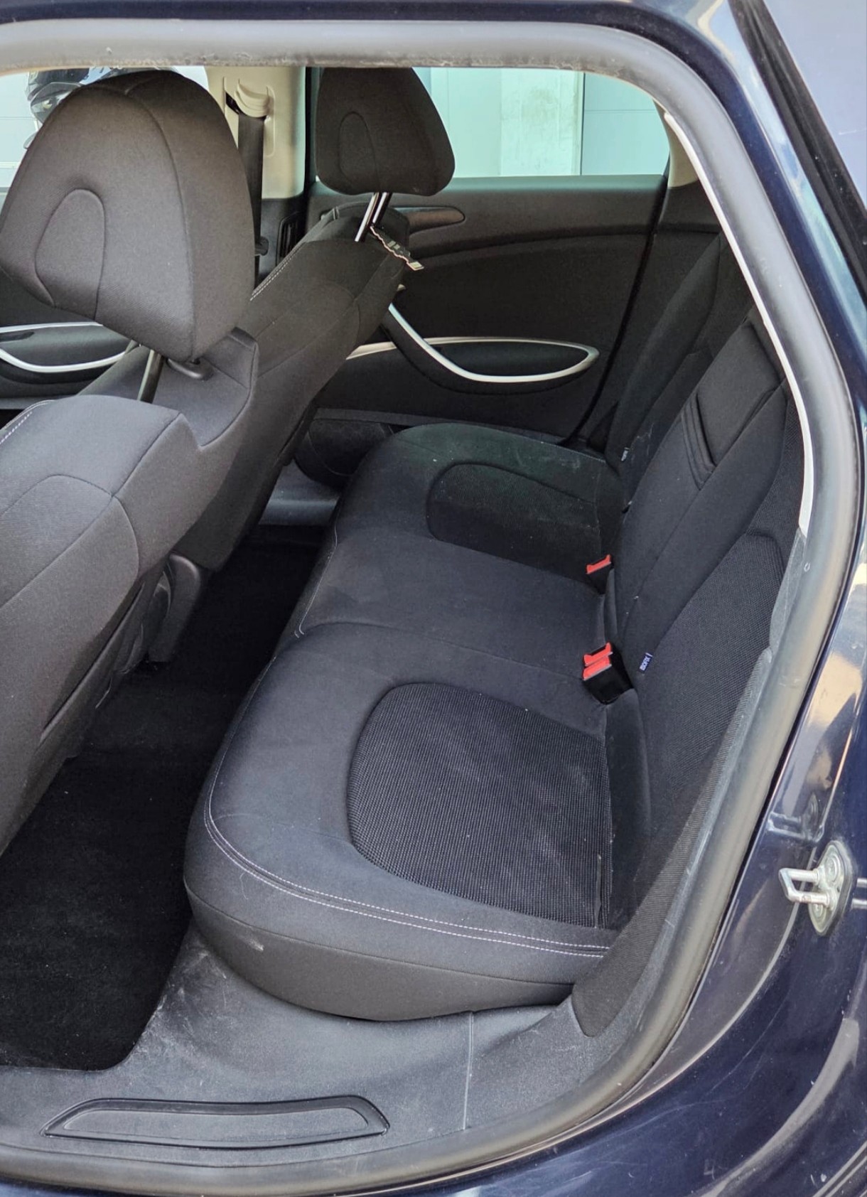 CITROEN C5 Tourer 2.0 HDi Dynamique+ Automatic-image-10
