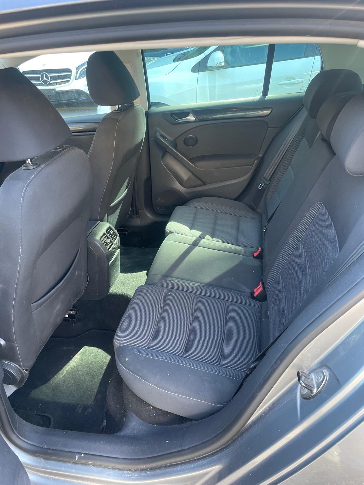 VW Golf 1.4 TSI Highline-image-9