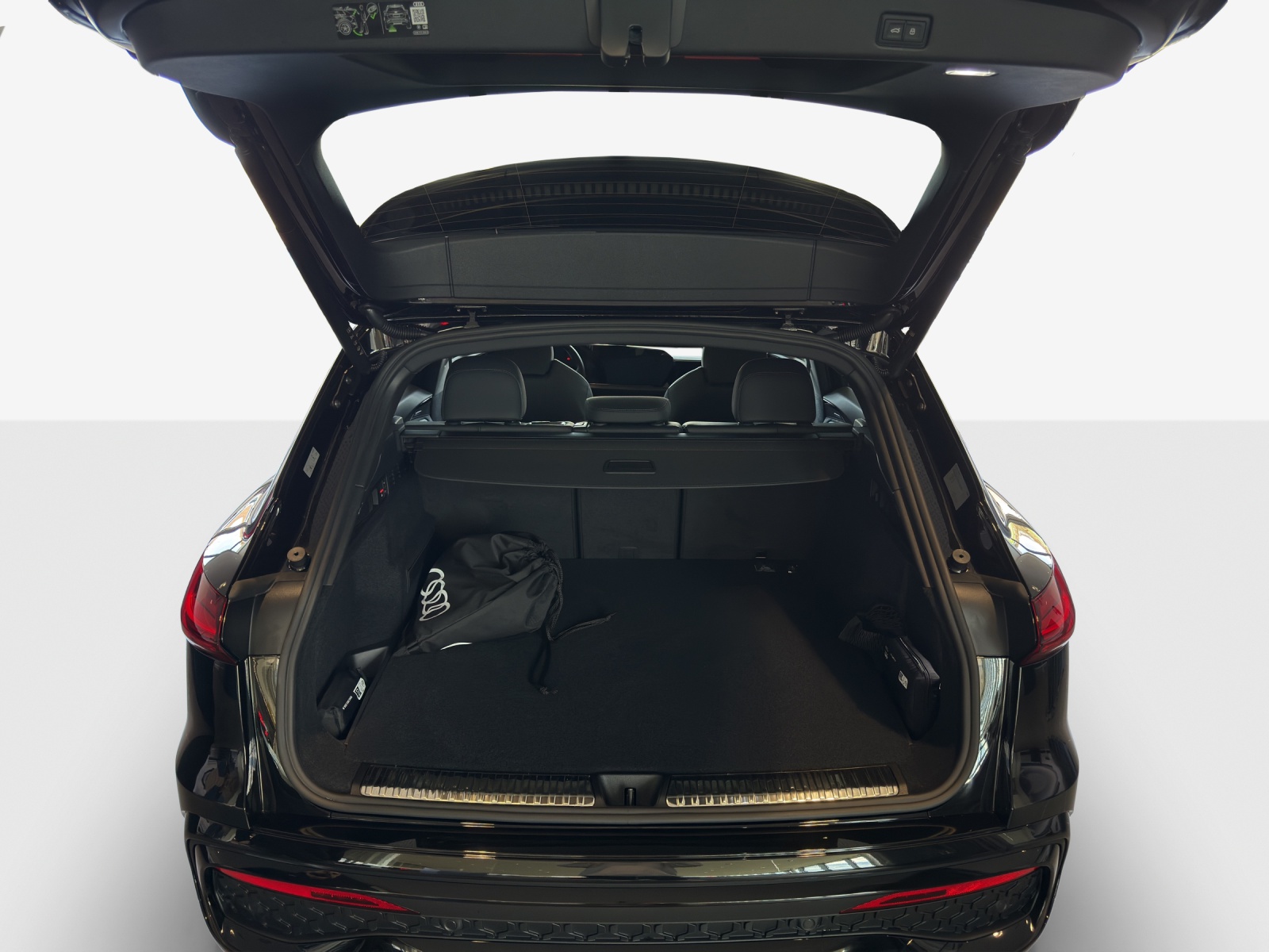 AUDI Q5 e-hybrid quattro 270 kW S-tronic-image-14
