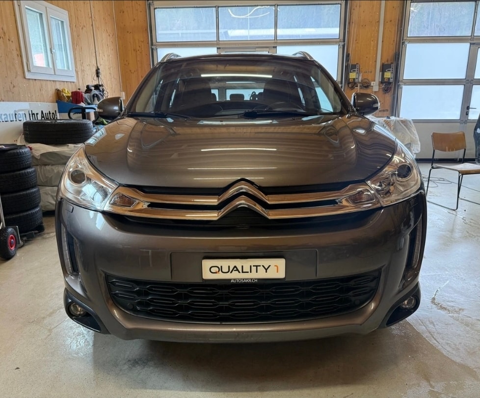 CITROEN C4 Aircross 1.8 HDi Exclusive 4WD-image-2