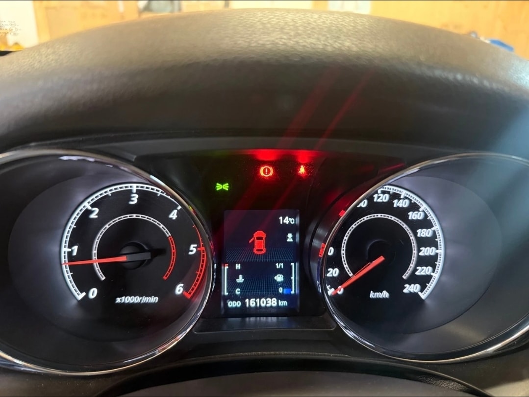 CITROEN C4 Aircross 1.8 HDi Exclusive 4WD-image-10