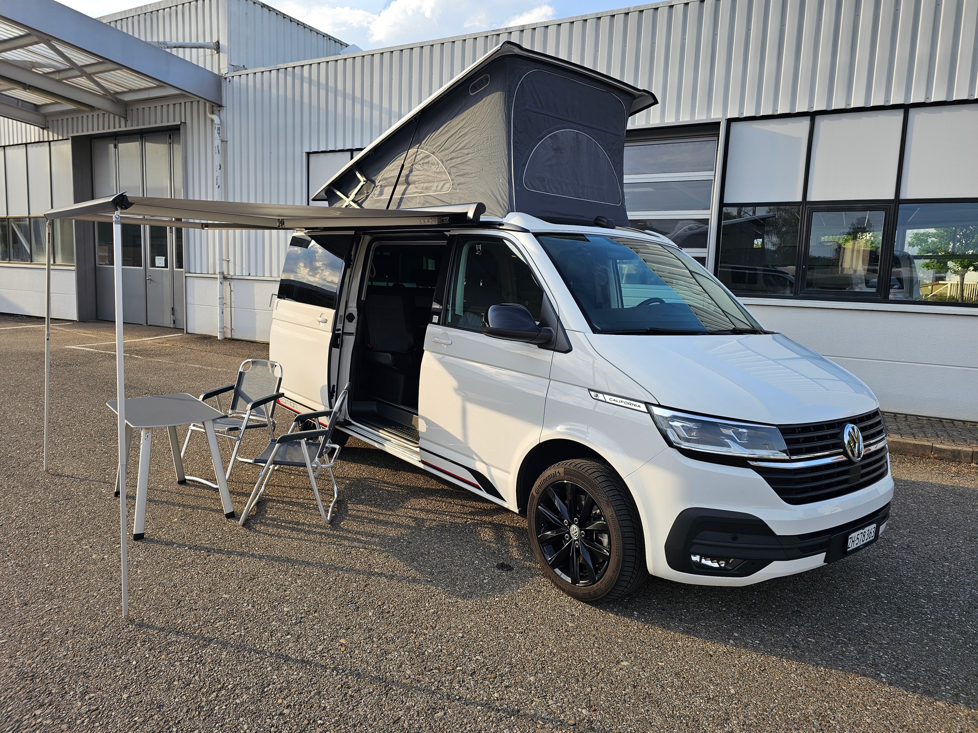 VW CALIFORNIA-image-2