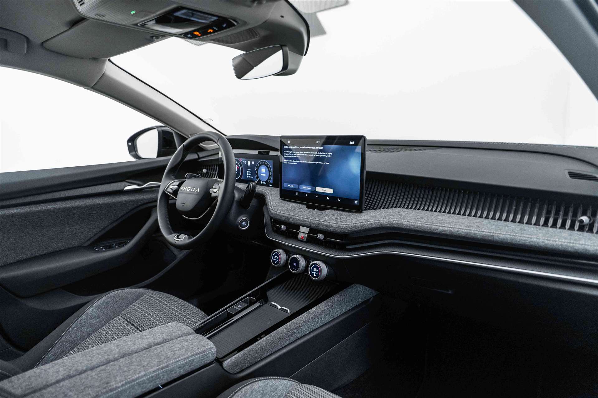 SKODA Superb Combi 2.0 TSI Selection NEW MODELL-image-11