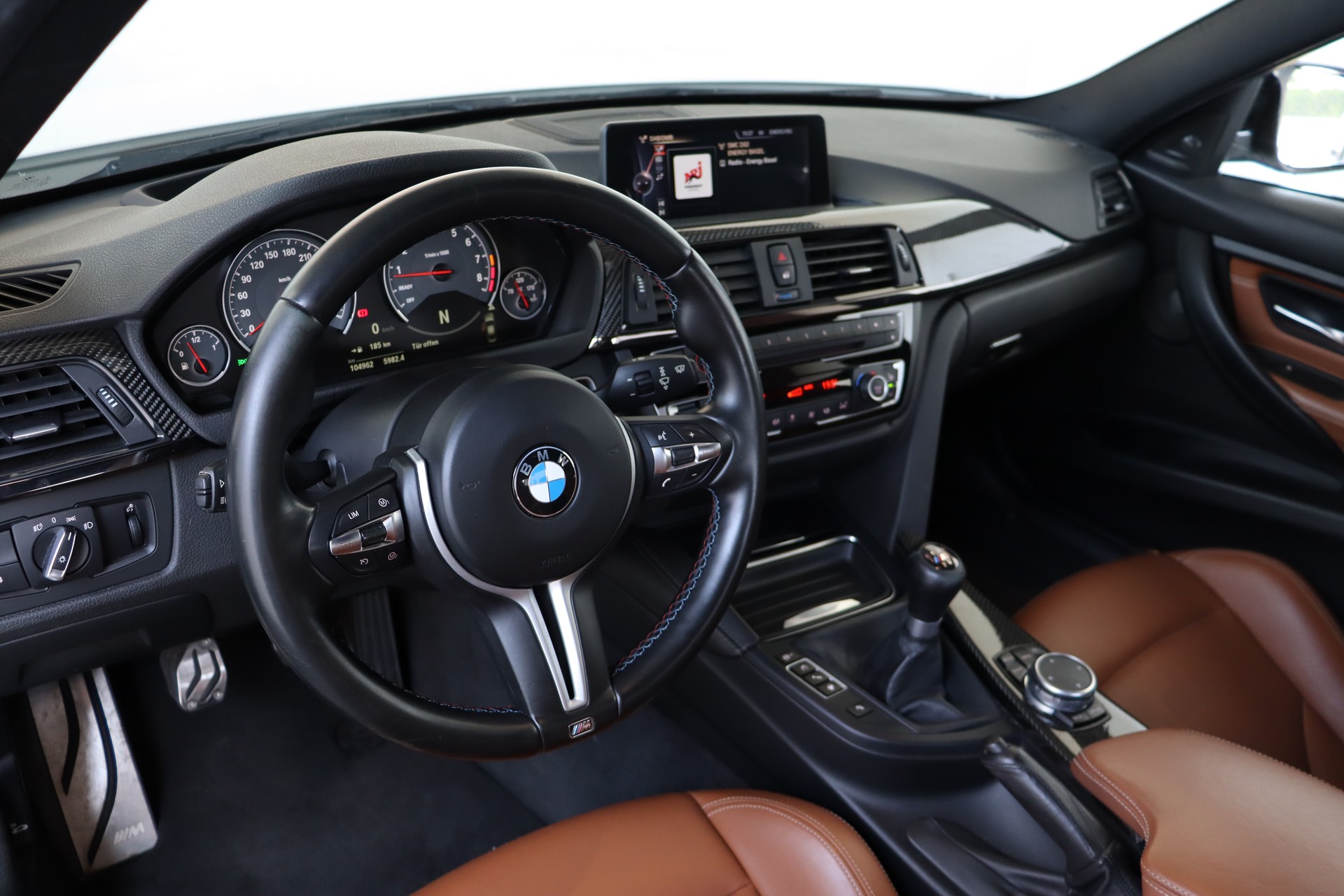BMW M3-image-14