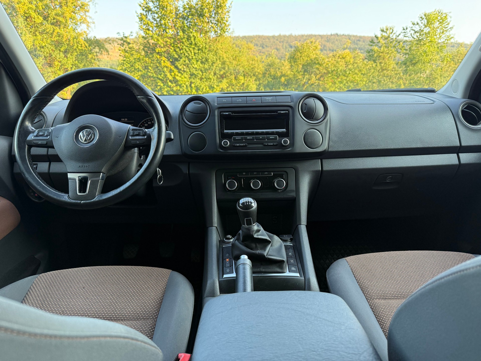 VW Amarok 2.0 BiTDI Highline 4Motion-image-10