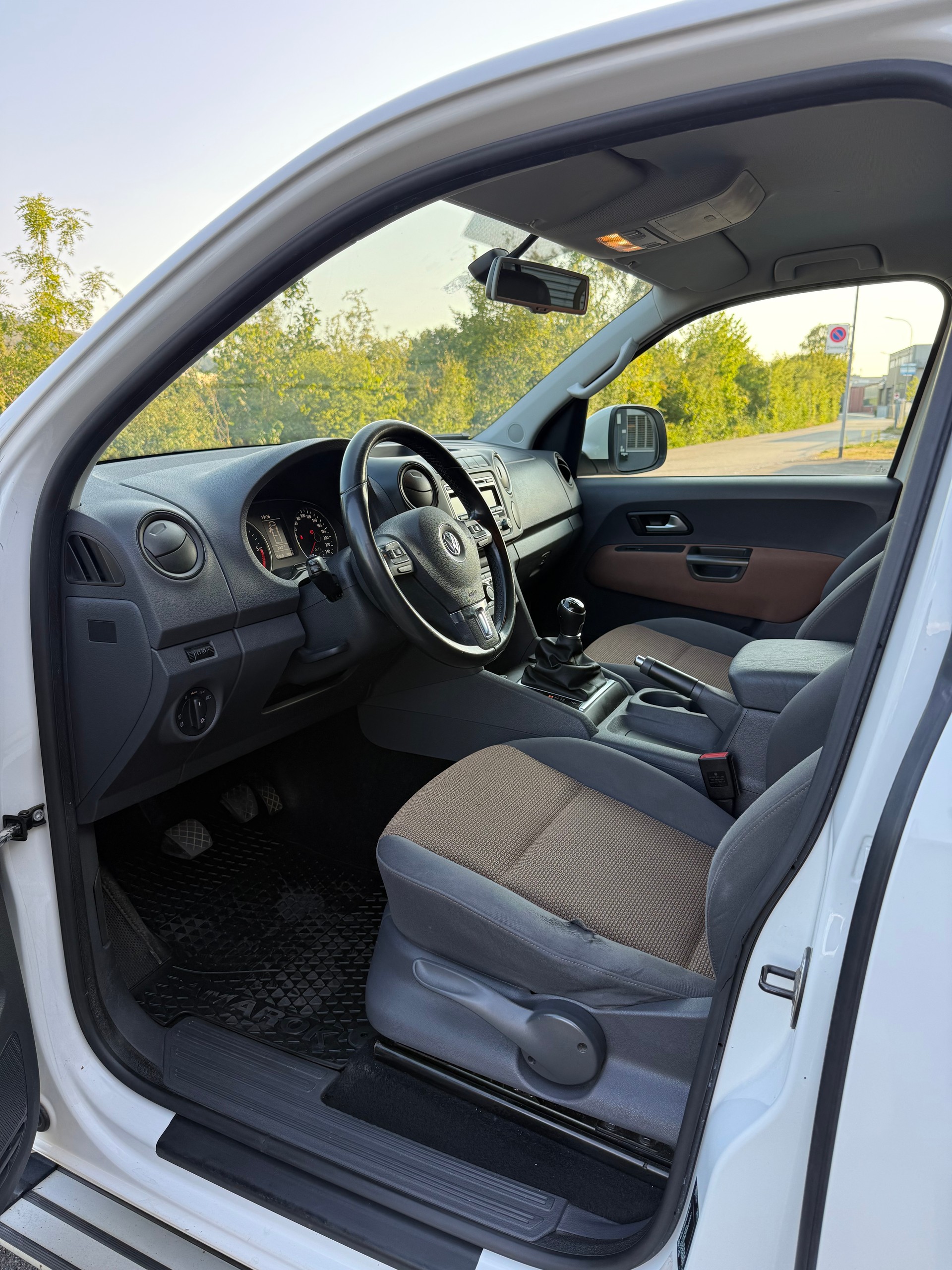 VW Amarok 2.0 BiTDI Highline 4Motion-image-12