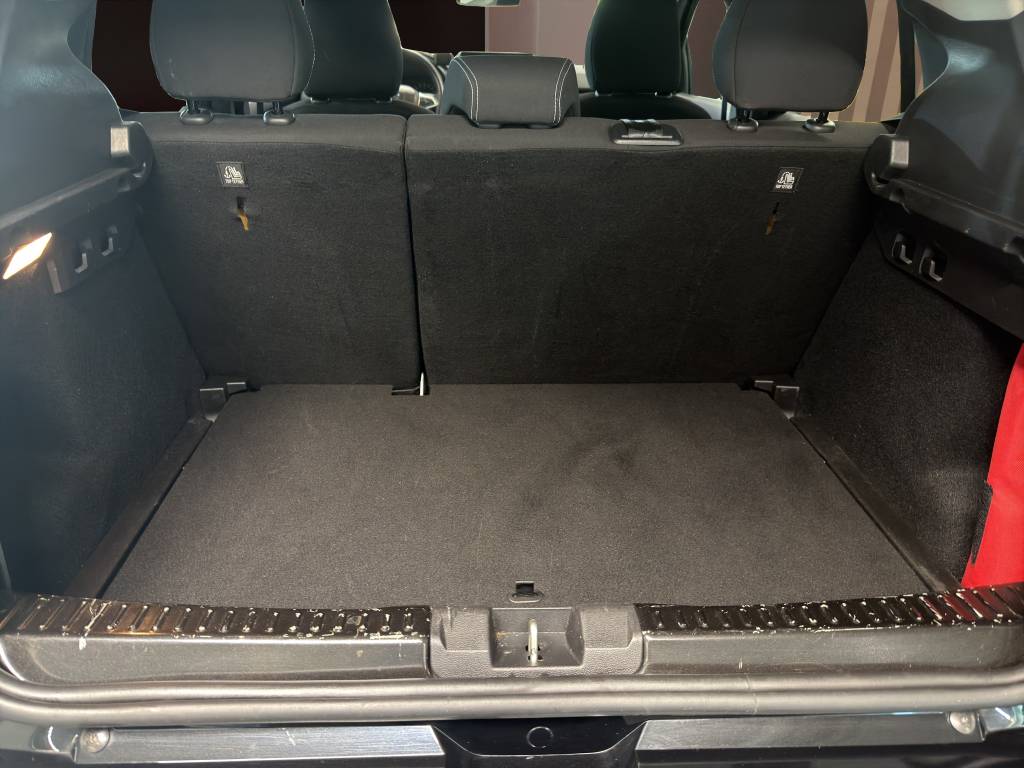DACIA Sandero Stepway TCe 90 Comfort-image-10