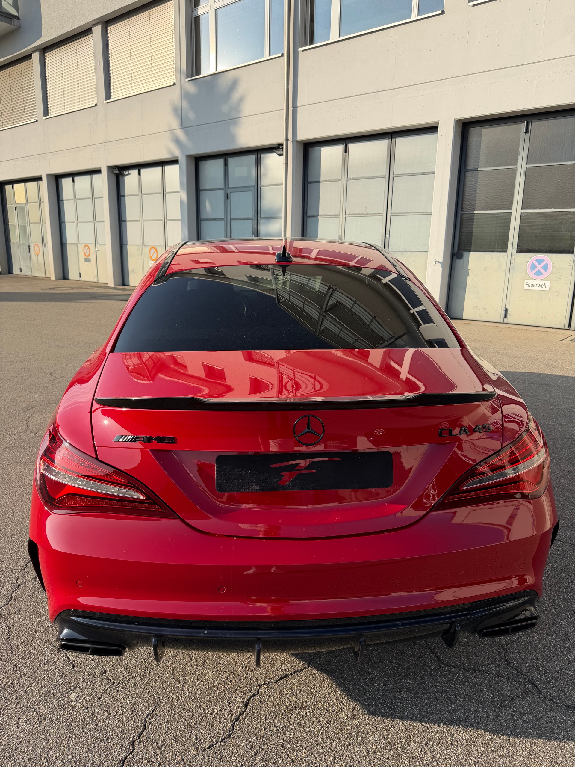 MERCEDES-BENZ CLA 45 AMG 4m-image-3
