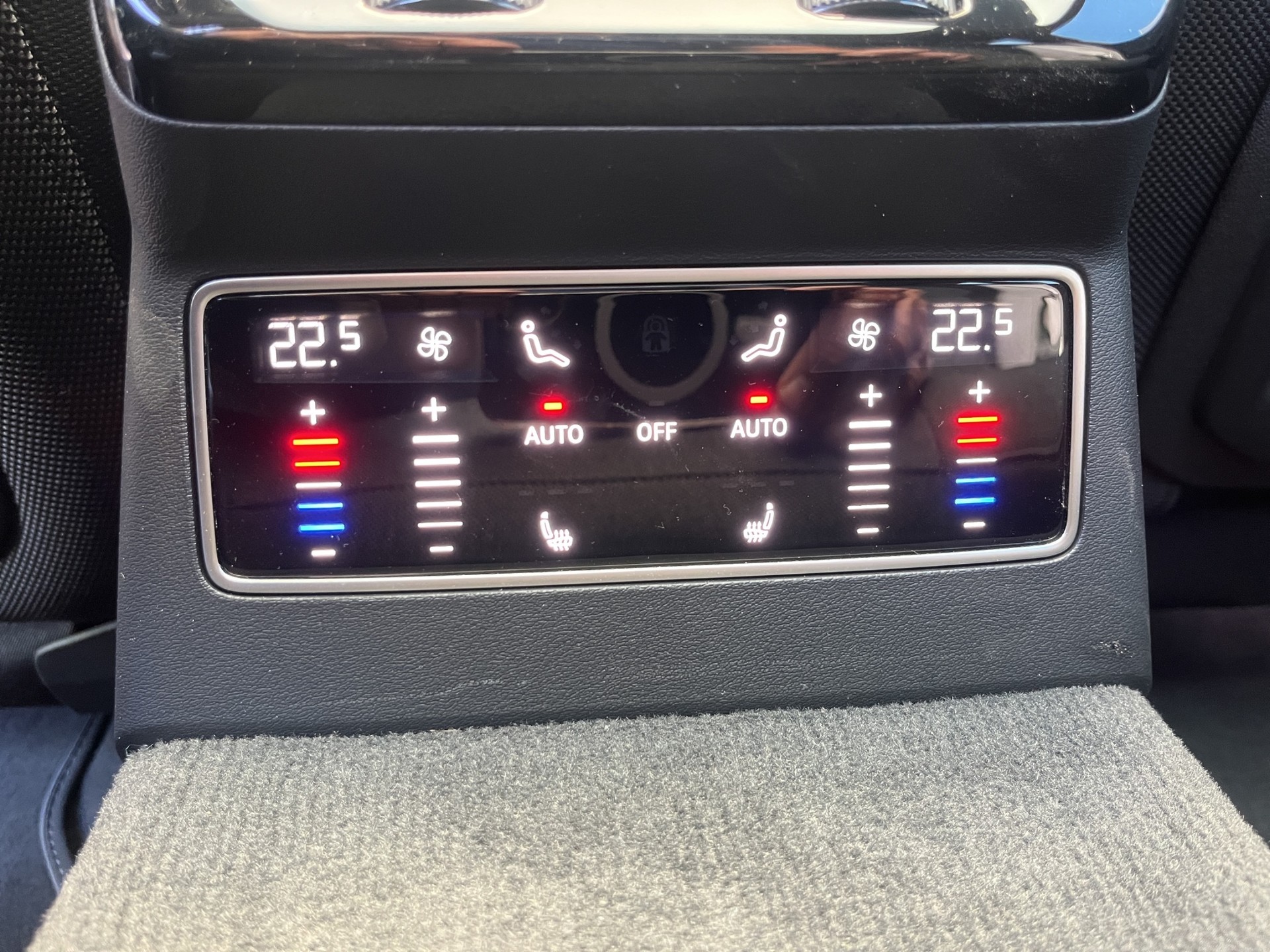 AUDI A6 Limousine e-hybrid quattro 270 kW S tronic*New Modell* Luftfederung, Head-up, Panodach, (5-Jahre Garantie)-image-16