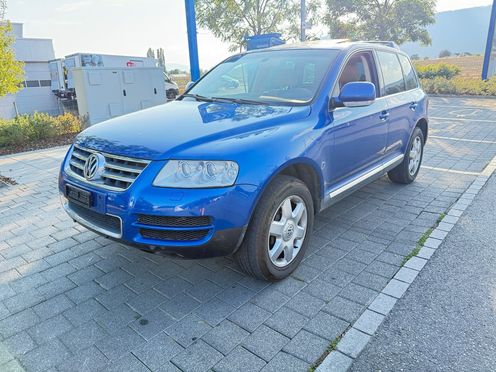 VW Touareg 4.2 V8 Automatic-image-1