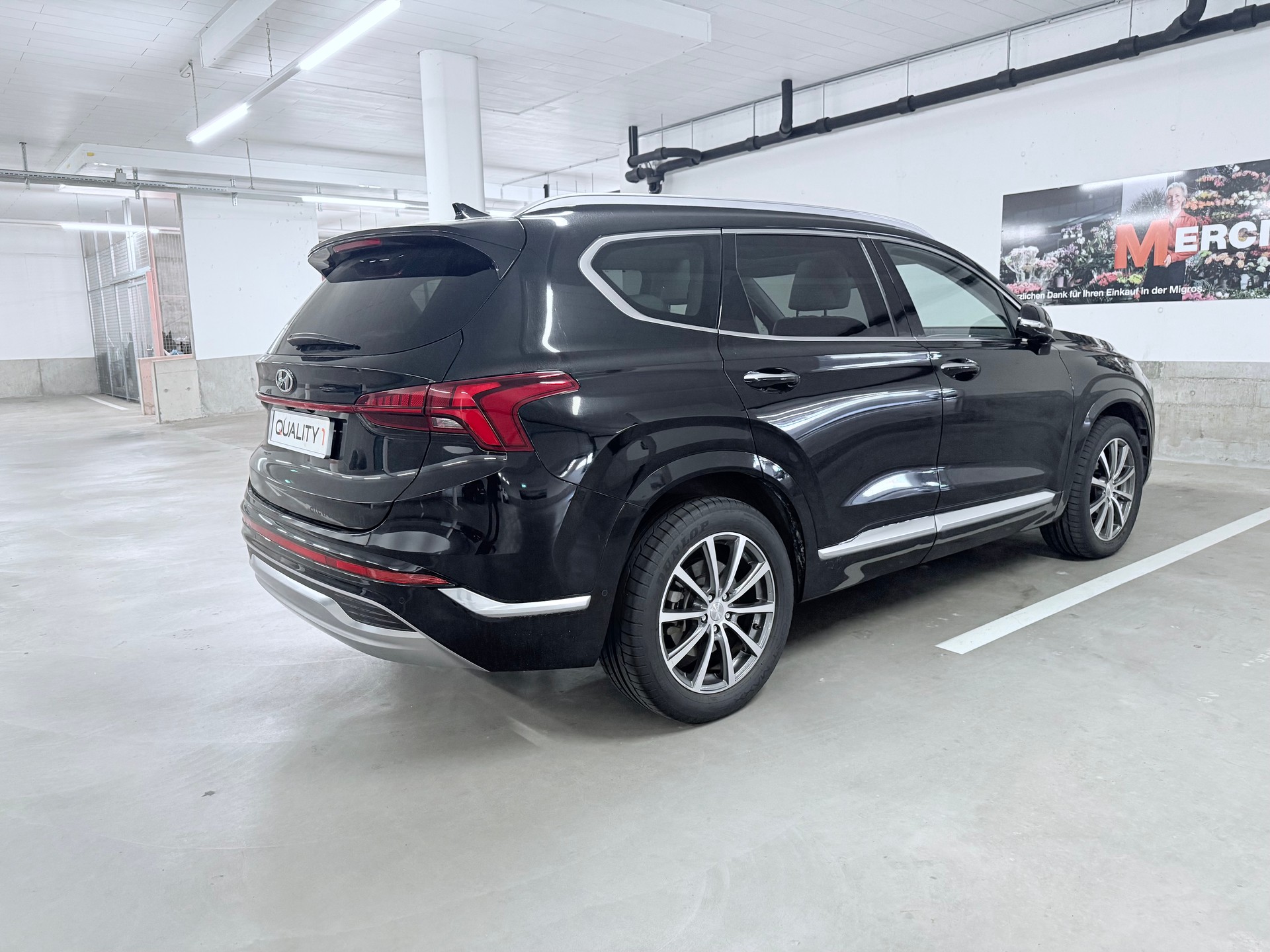 HYUNDAI Santa Fe 1.6 T-GDi HEV Vertex 4WD Automatic-image-6