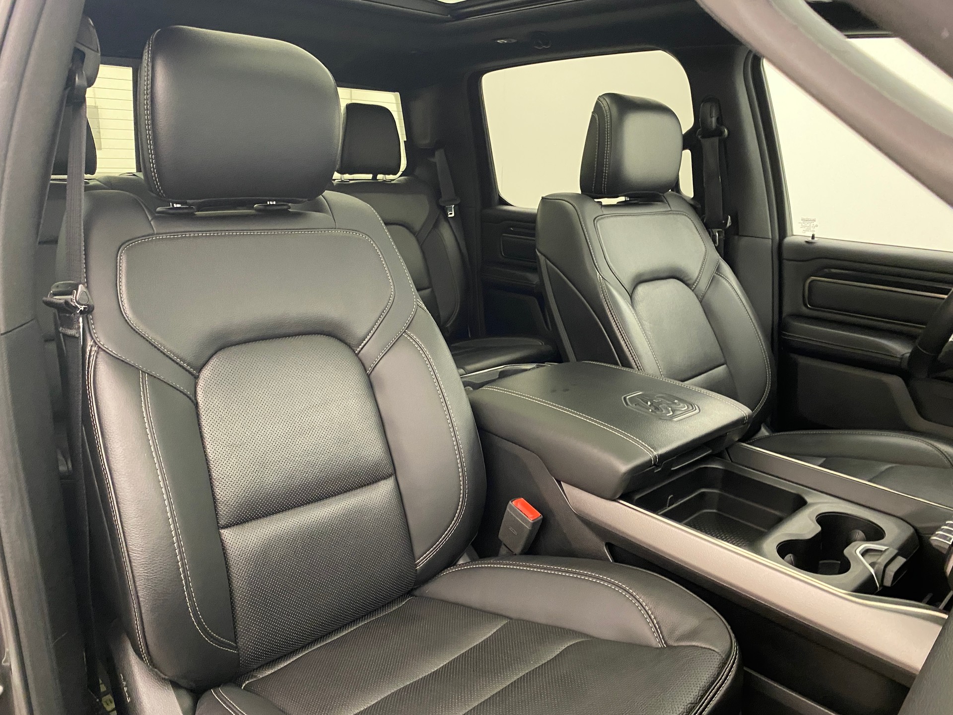 DODGE RAM 1500 5.7 Sport-image-10