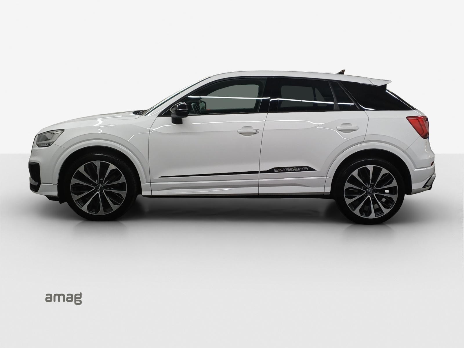 AUDI SQ2 TFSI quattro S-tronic-image-1