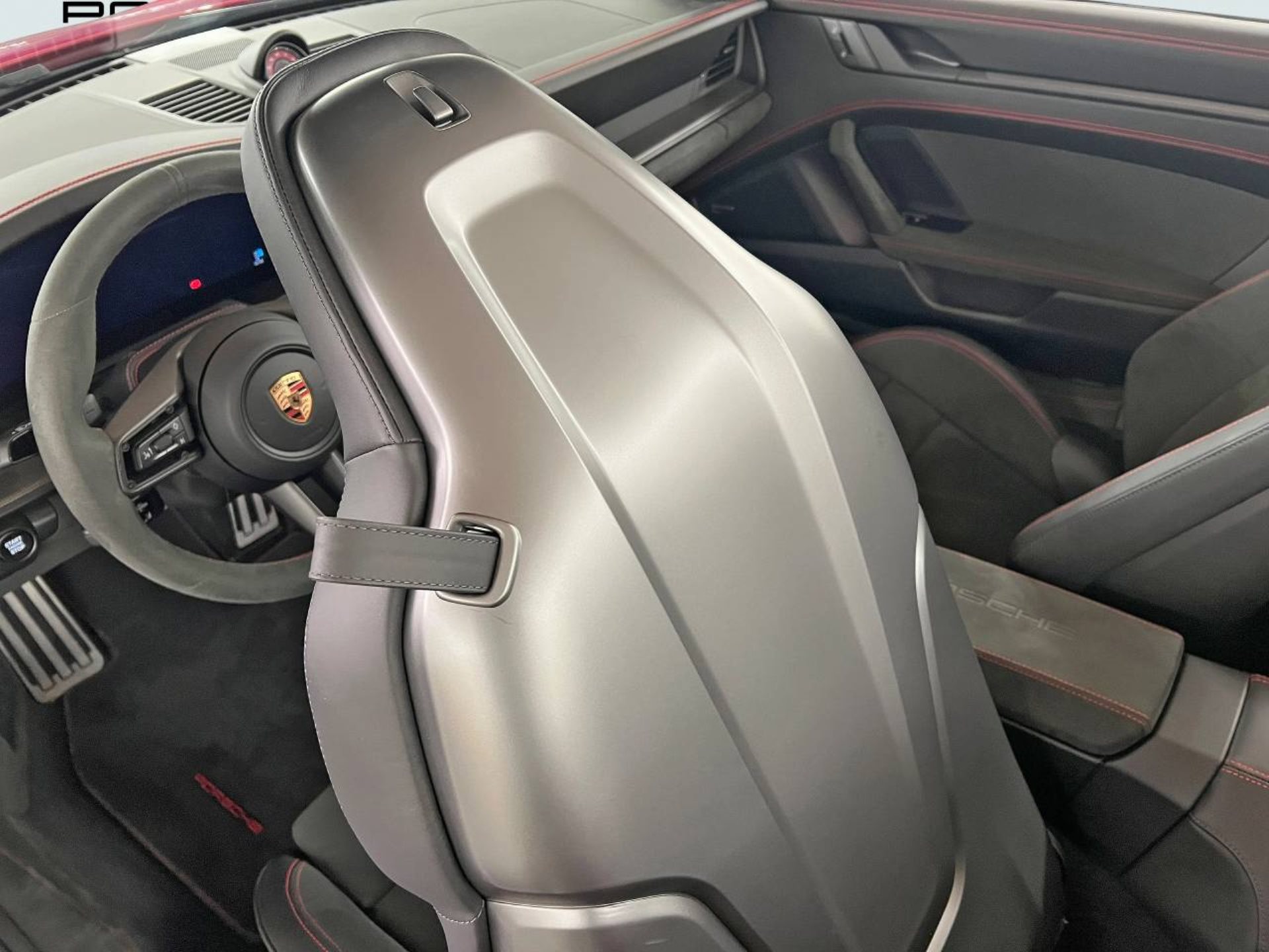 PORSCHE 911 Carrera GTS Cabriolet-image-23