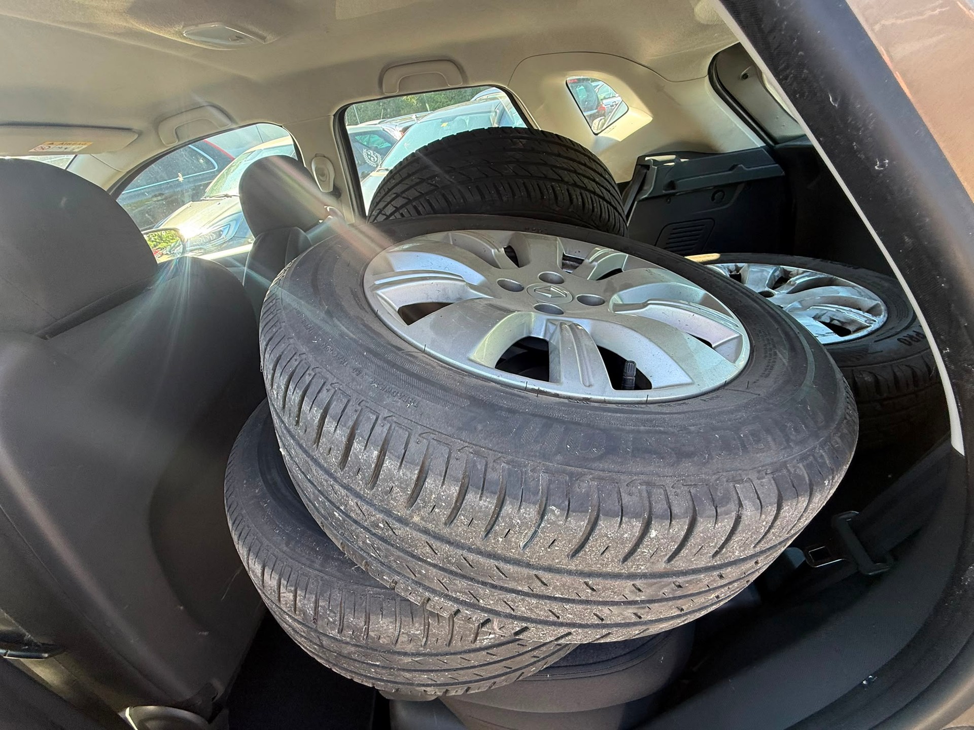 RENAULT Captur 1.2 T 16V Dynamique EDC-image-9