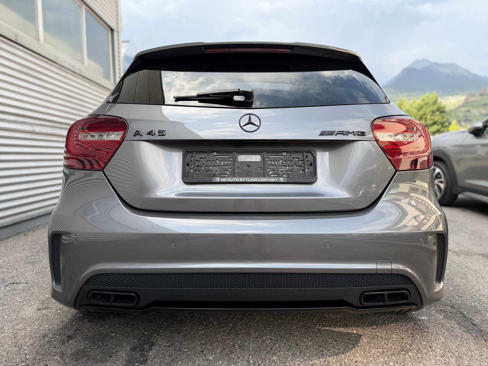 MERCEDES-BENZ A 45 AMG 4Matic Speedshift 7G-DCT-image-4