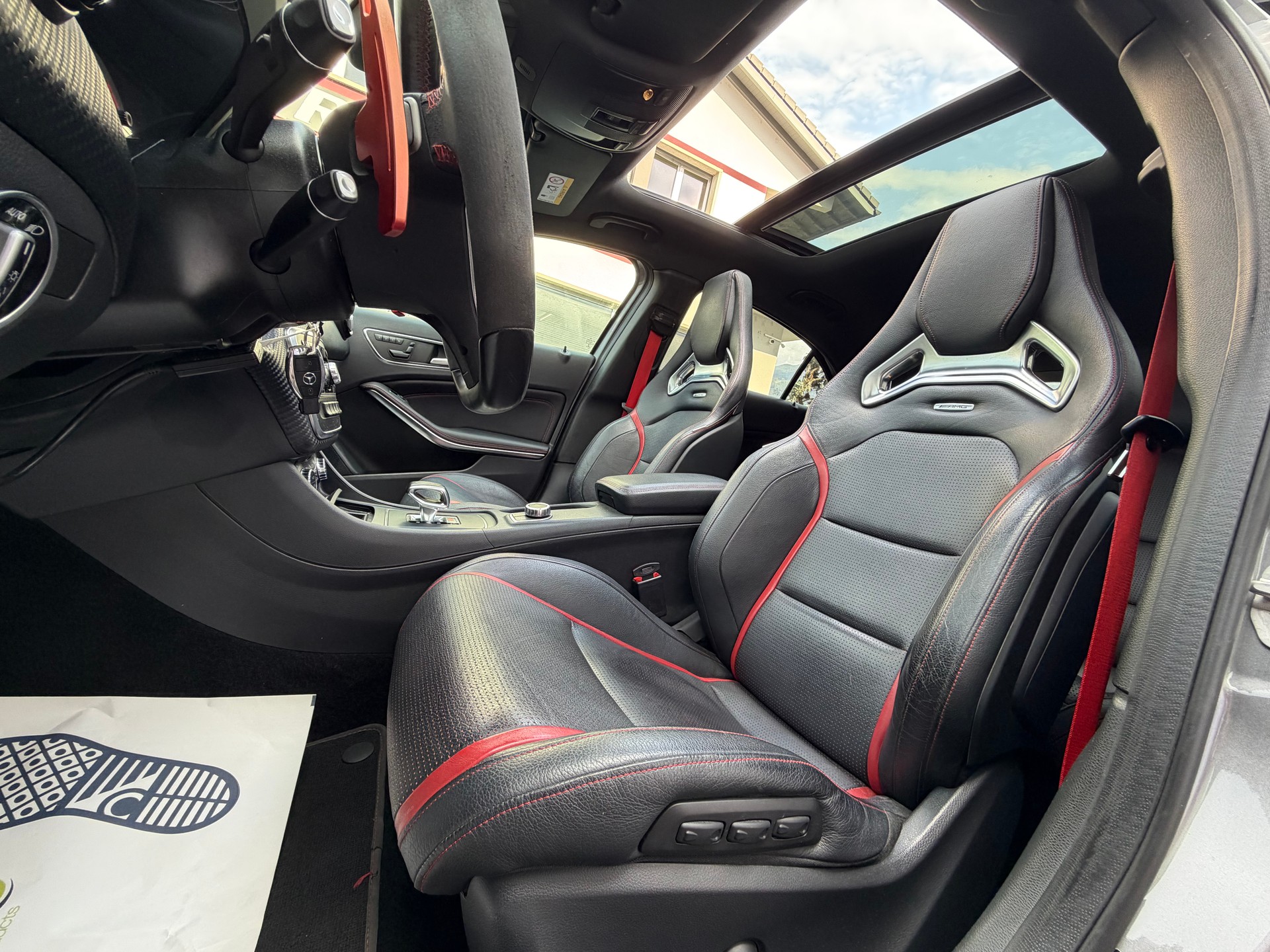 MERCEDES-BENZ A 45 AMG 4Matic Speedshift 7G-DCT-image-6