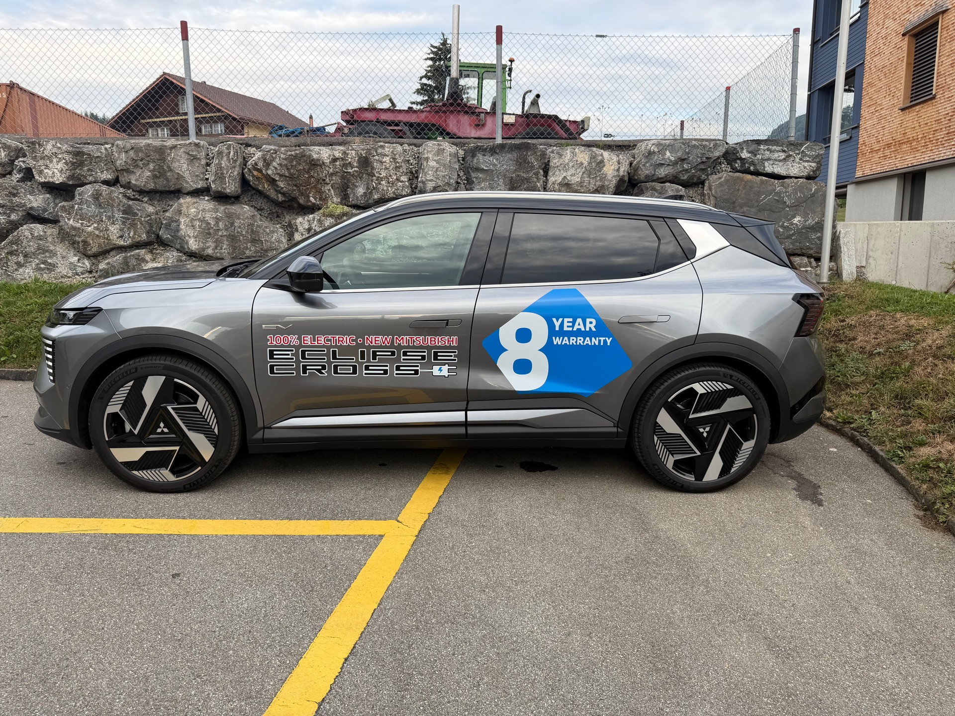 MITSUBISHI Eclipse Cross BEV 87kWh Instyle-image-4