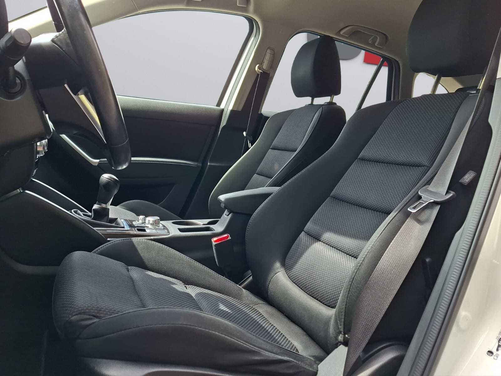 MAZDA CX-5 2.2 D Ambition FWD-image-9