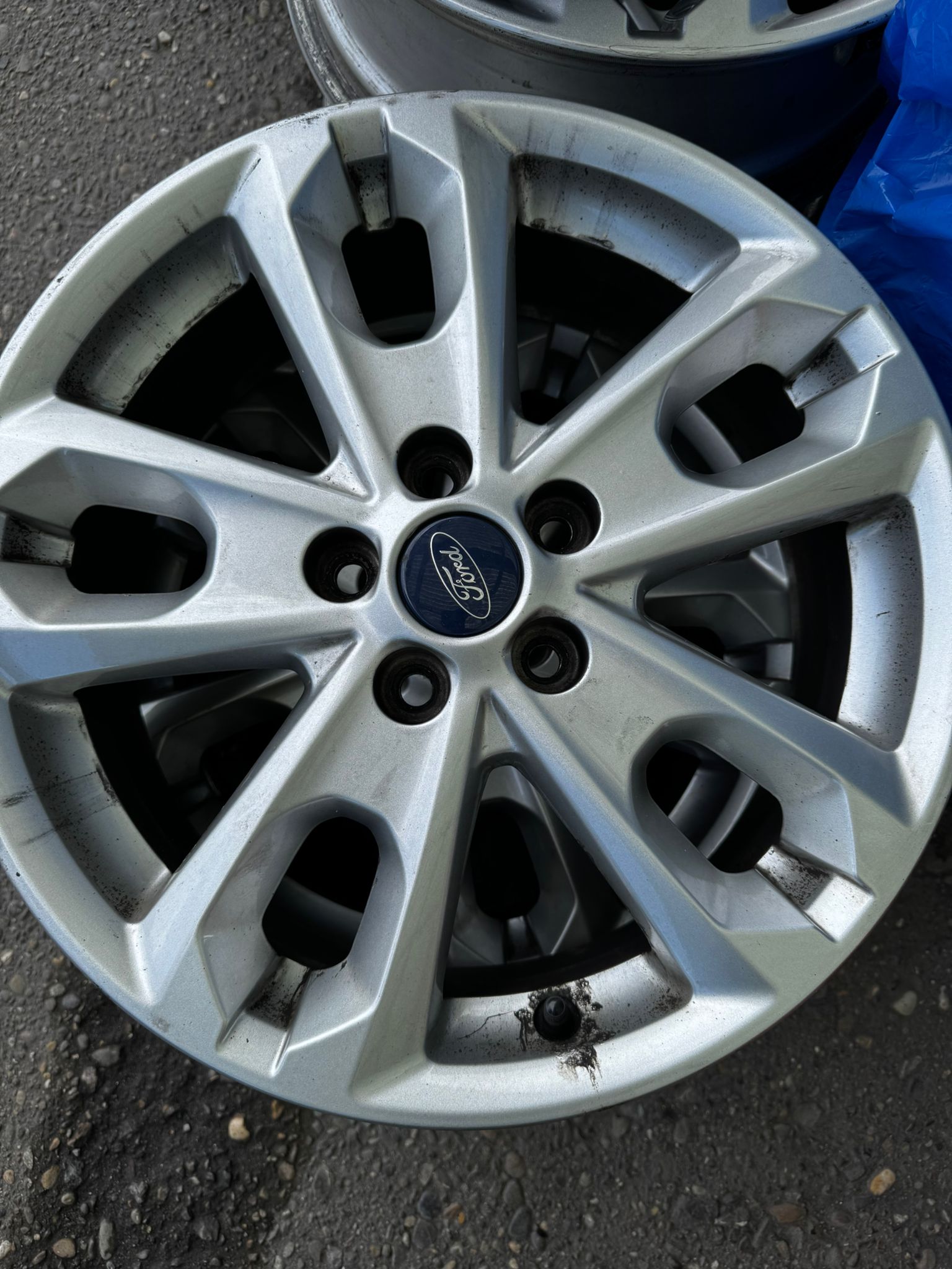 FORD Grand Tourneo Connect 1.5 EcoBlue Trend Automat-image-13