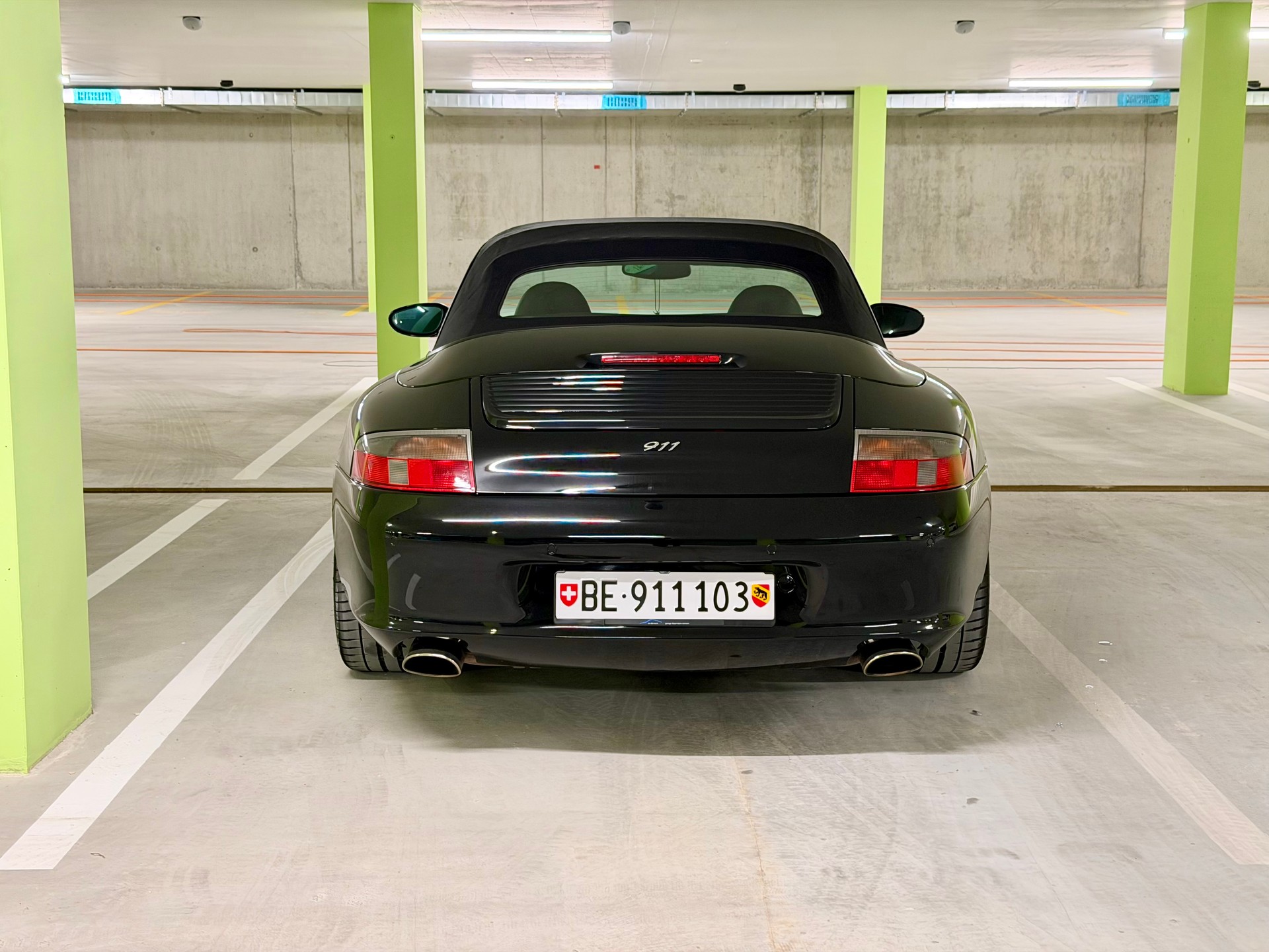 PORSCHE 3.6 Carrera 4-image-4