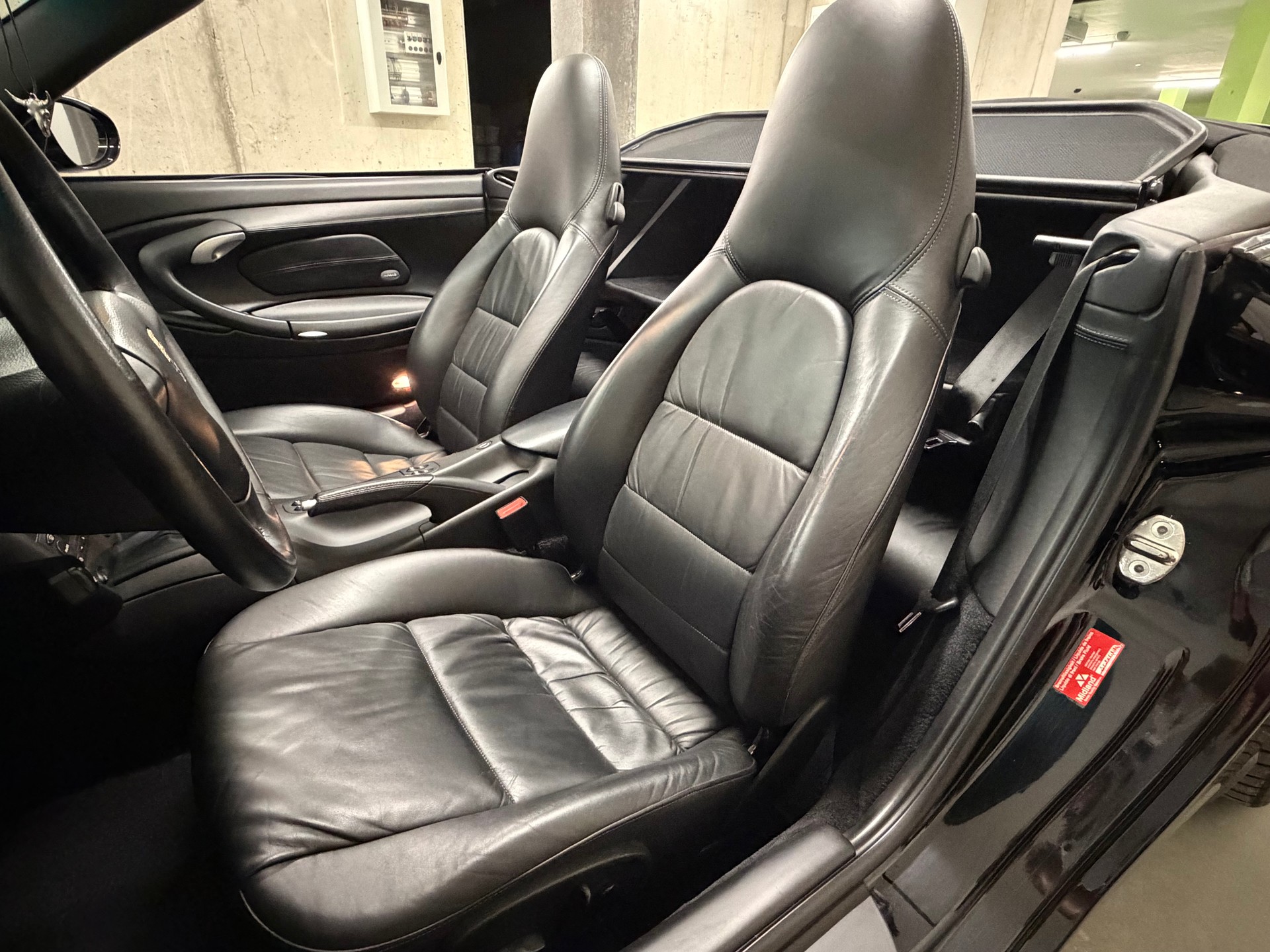 PORSCHE 3.6 Carrera 4-image-8