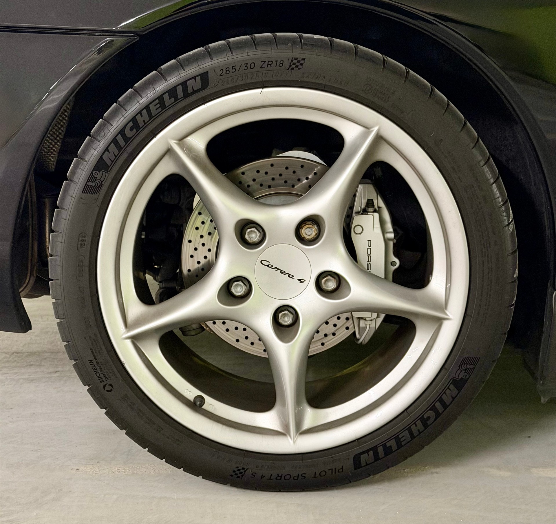 PORSCHE 3.6 Carrera 4-image-6