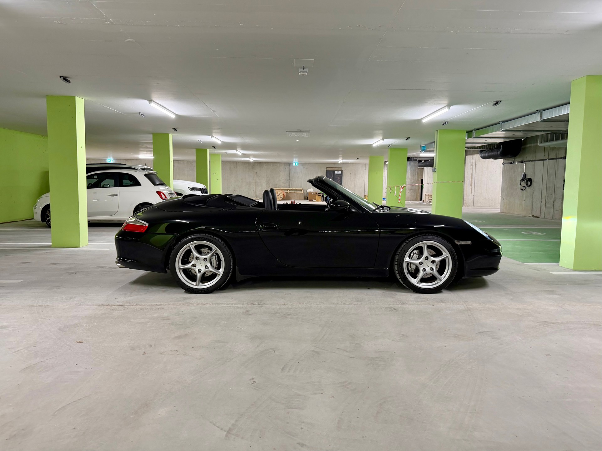 PORSCHE 3.6 Carrera 4-image-5