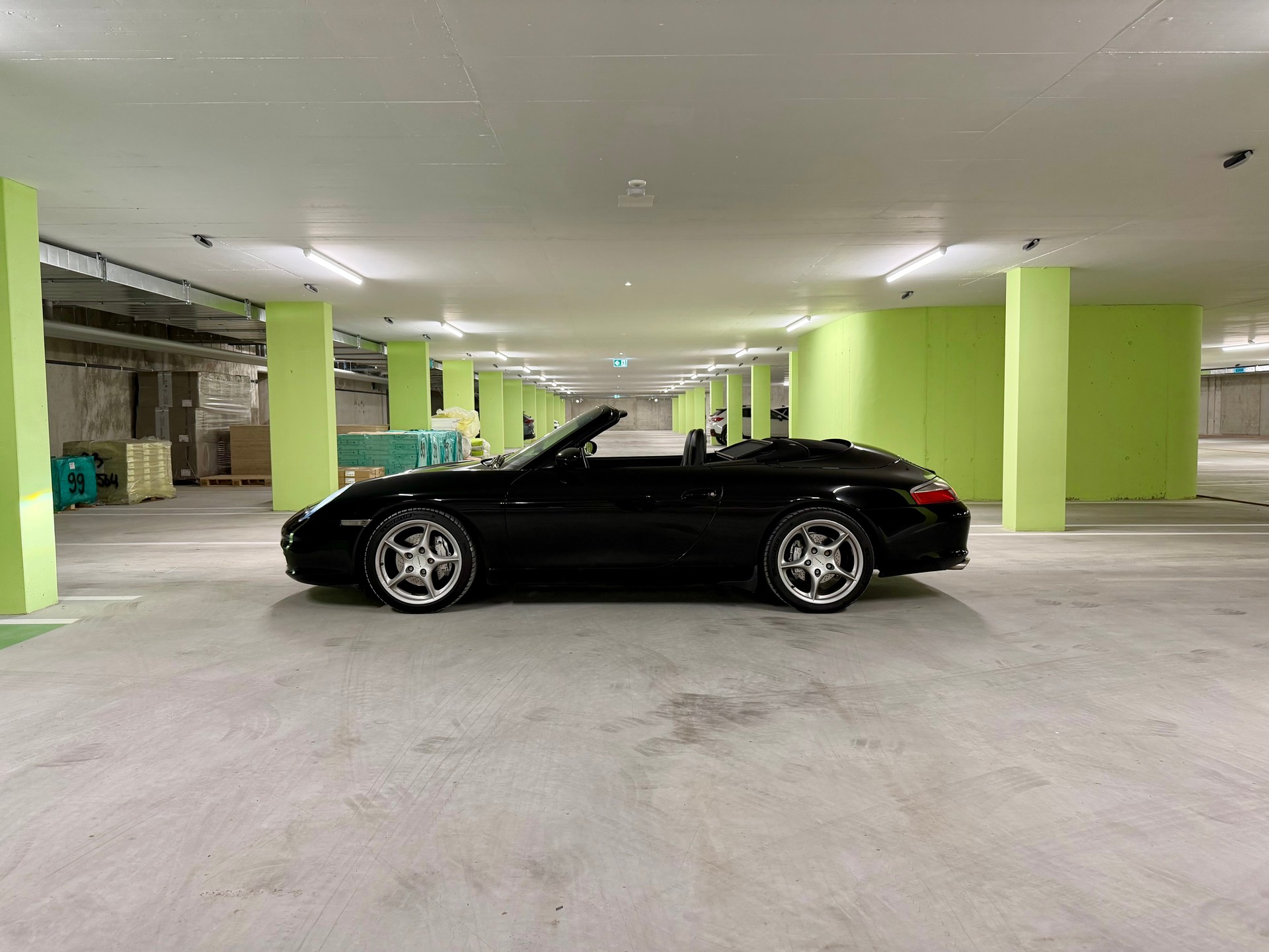 PORSCHE 3.6 Carrera 4-image-2
