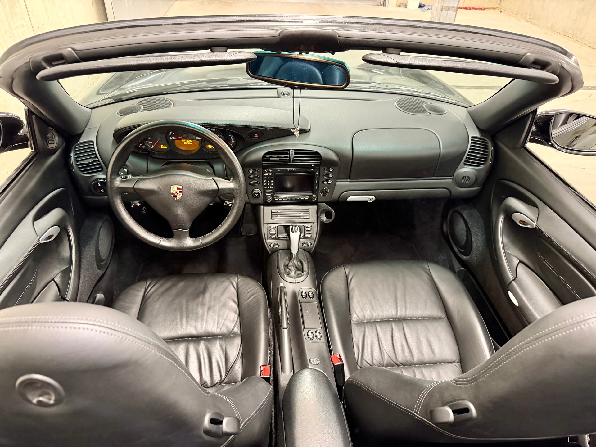 PORSCHE 3.6 Carrera 4-image-7