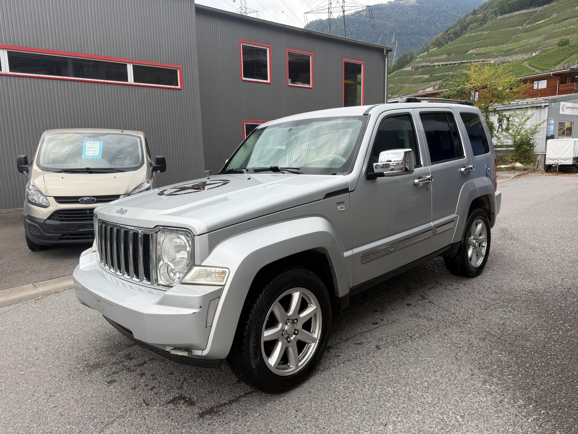 JEEP Cherokee 3.7 V6 Limited Automatic-image-0