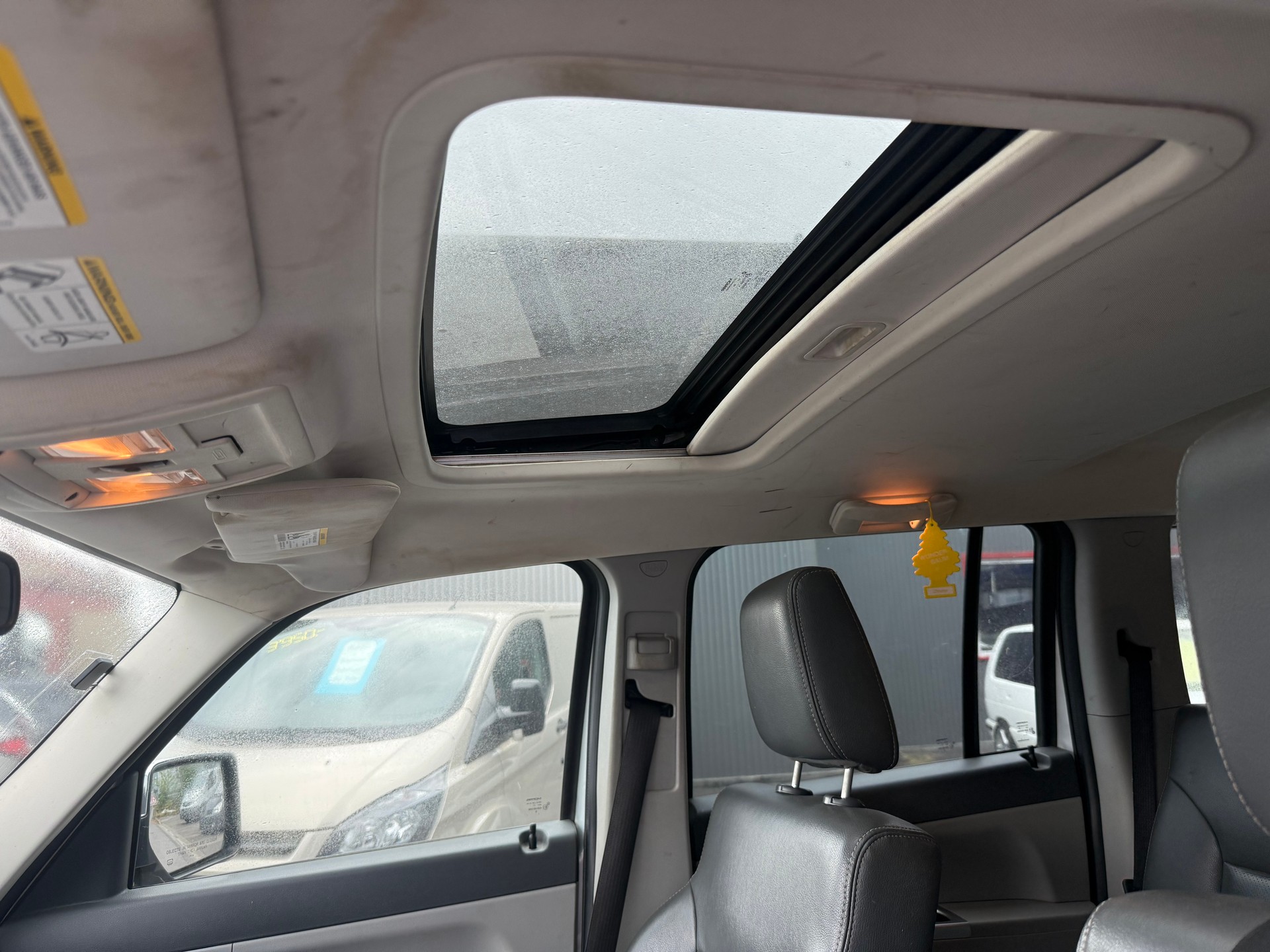 JEEP Cherokee 3.7 V6 Limited Automatic-image-6