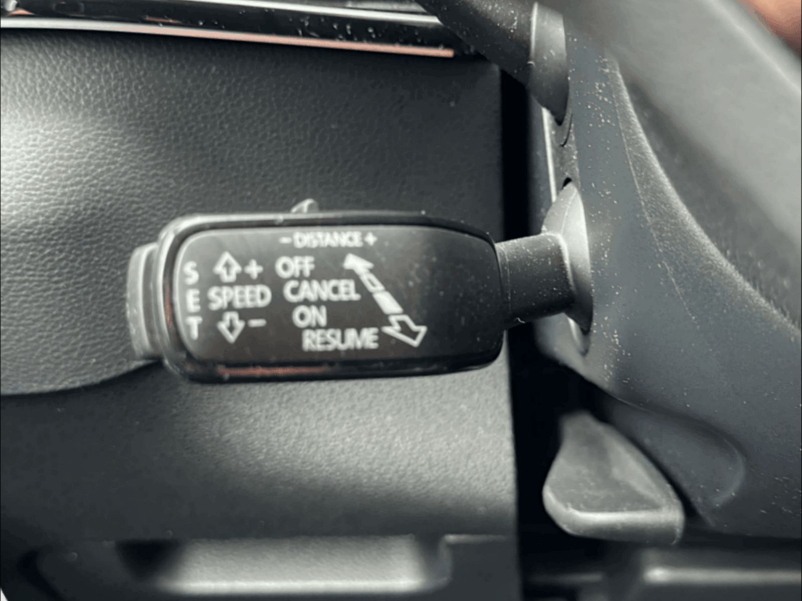 SKODA KAROQ SportLine-image-11