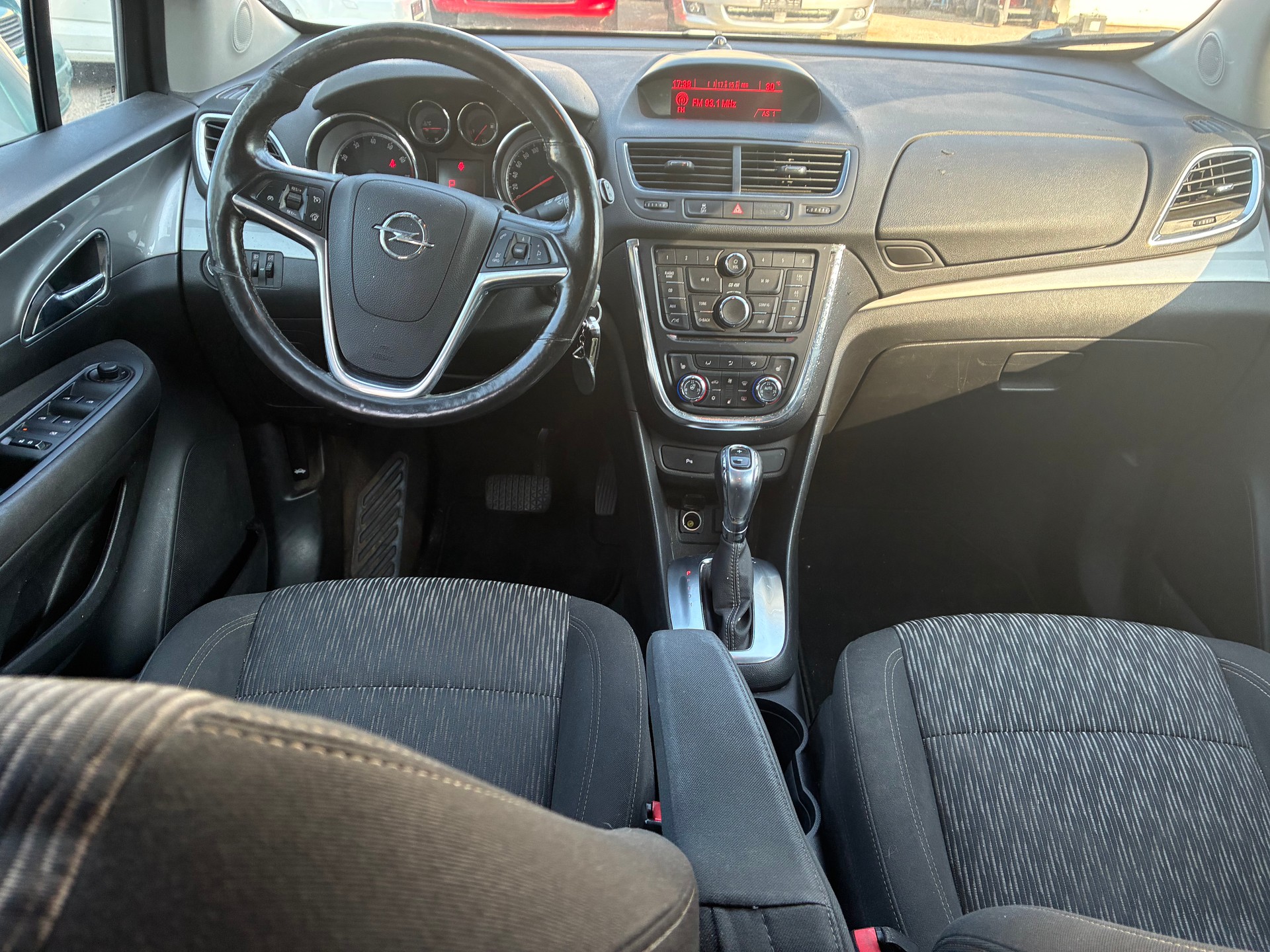 OPEL Mokka 1.4i 16V Turbo Drive 2WD Automatik-image-8