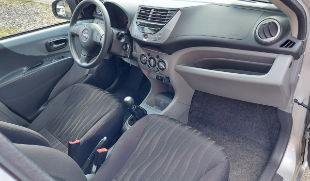 NISSAN Pixo 1.0 acenta-image-6