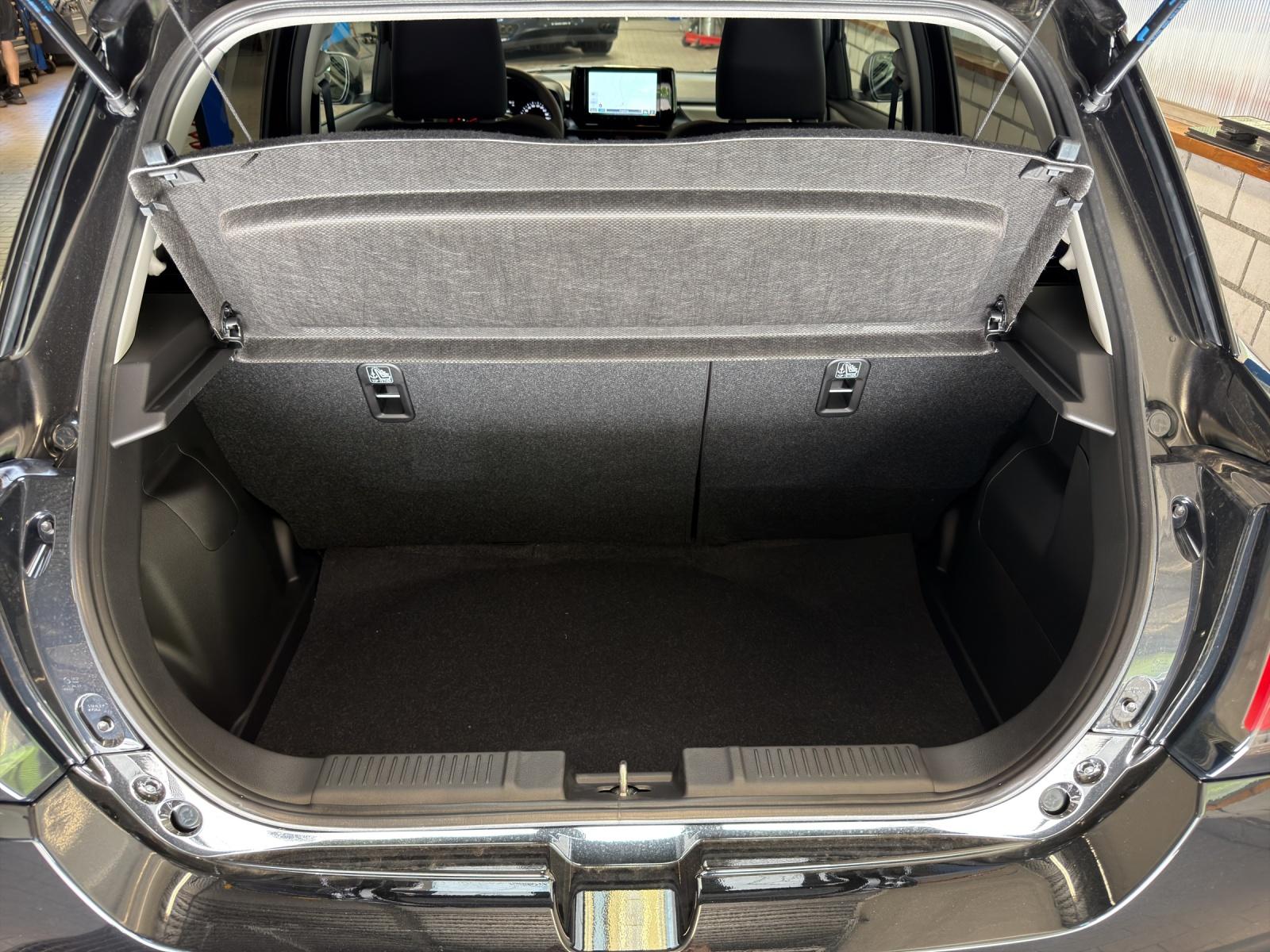 SUZUKI Swift 1.2 Piz Sulai Hybrid 4x4-image-14