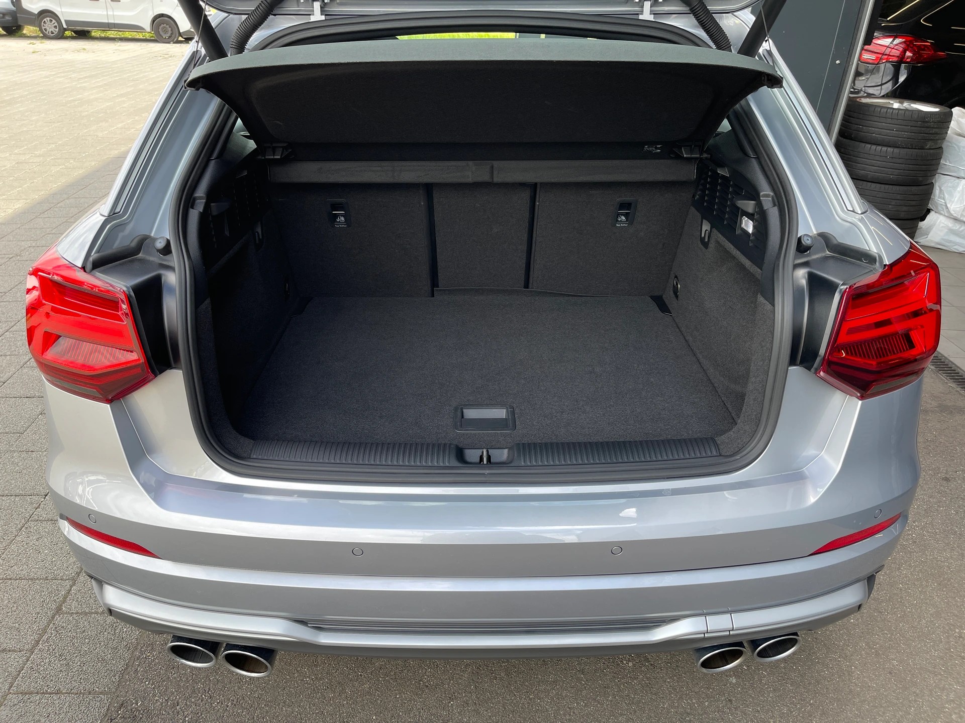 AUDI SQ2 TFSI quattro S-tronic-image-13