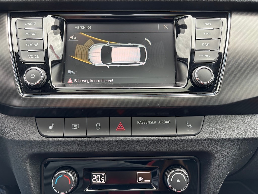 SKODA Fabia Combi 1.0 TSI Monte Carlo-image-11