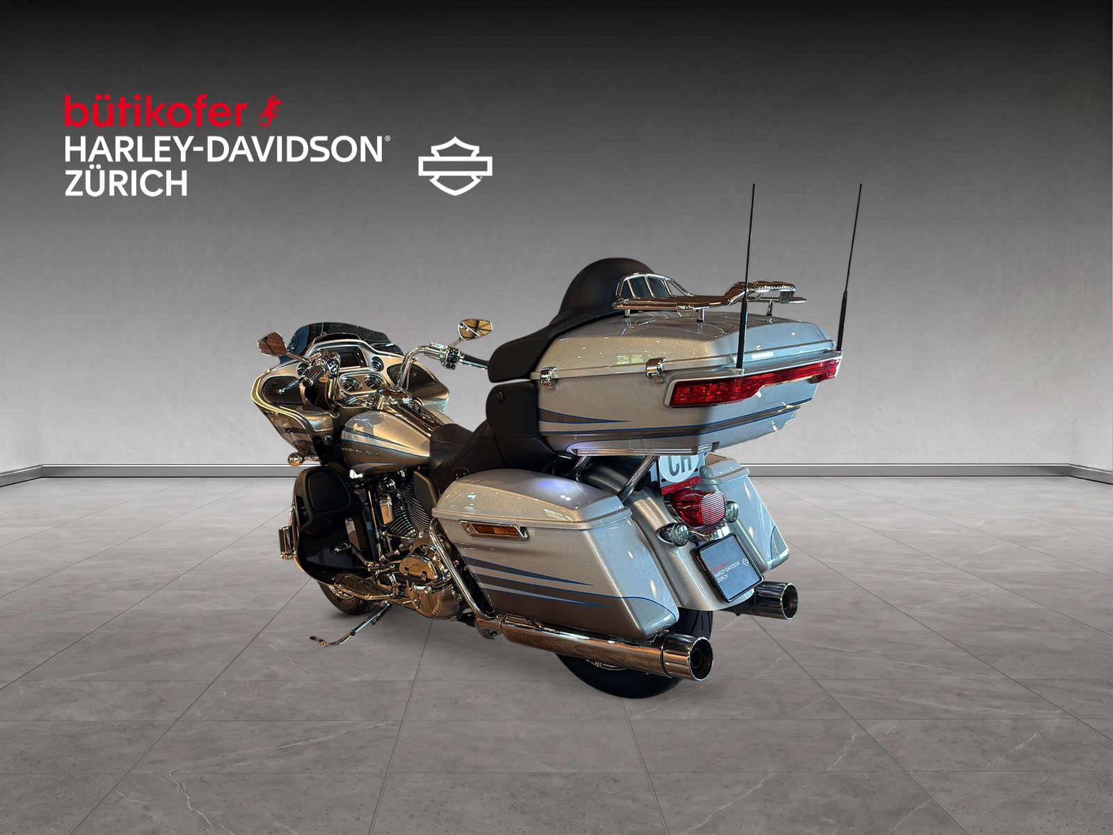 HARLEY-DAVIDSON FLTRUSE Road Glide Ultra ABS CVO-image-4