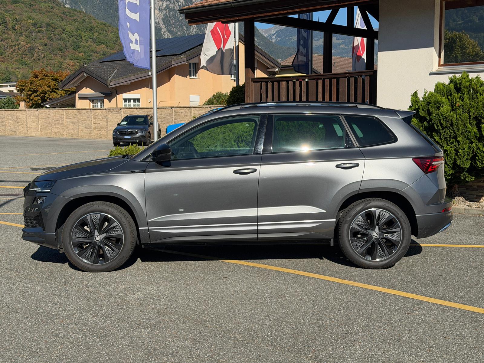 SKODA Karoq 2.0 TSI SportLine 4x4 DSG-image-1