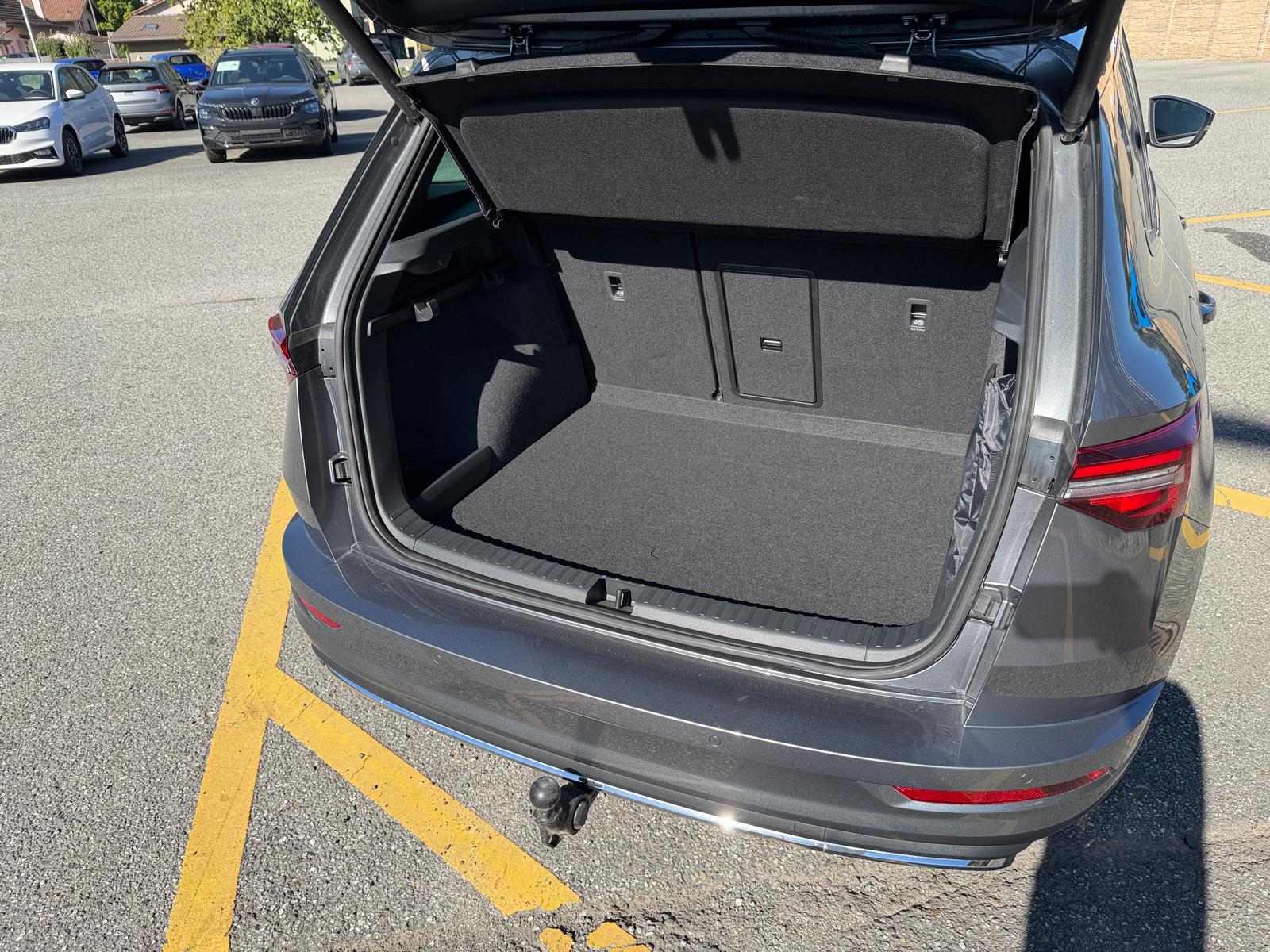 SKODA Karoq 2.0 TSI SportLine 4x4 DSG-image-14