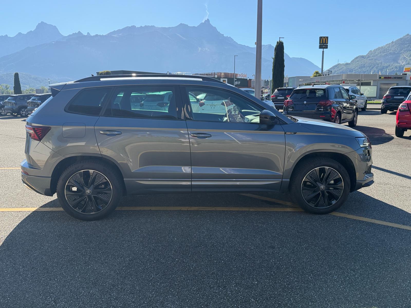 SKODA Karoq 2.0 TSI SportLine 4x4 DSG-image-5