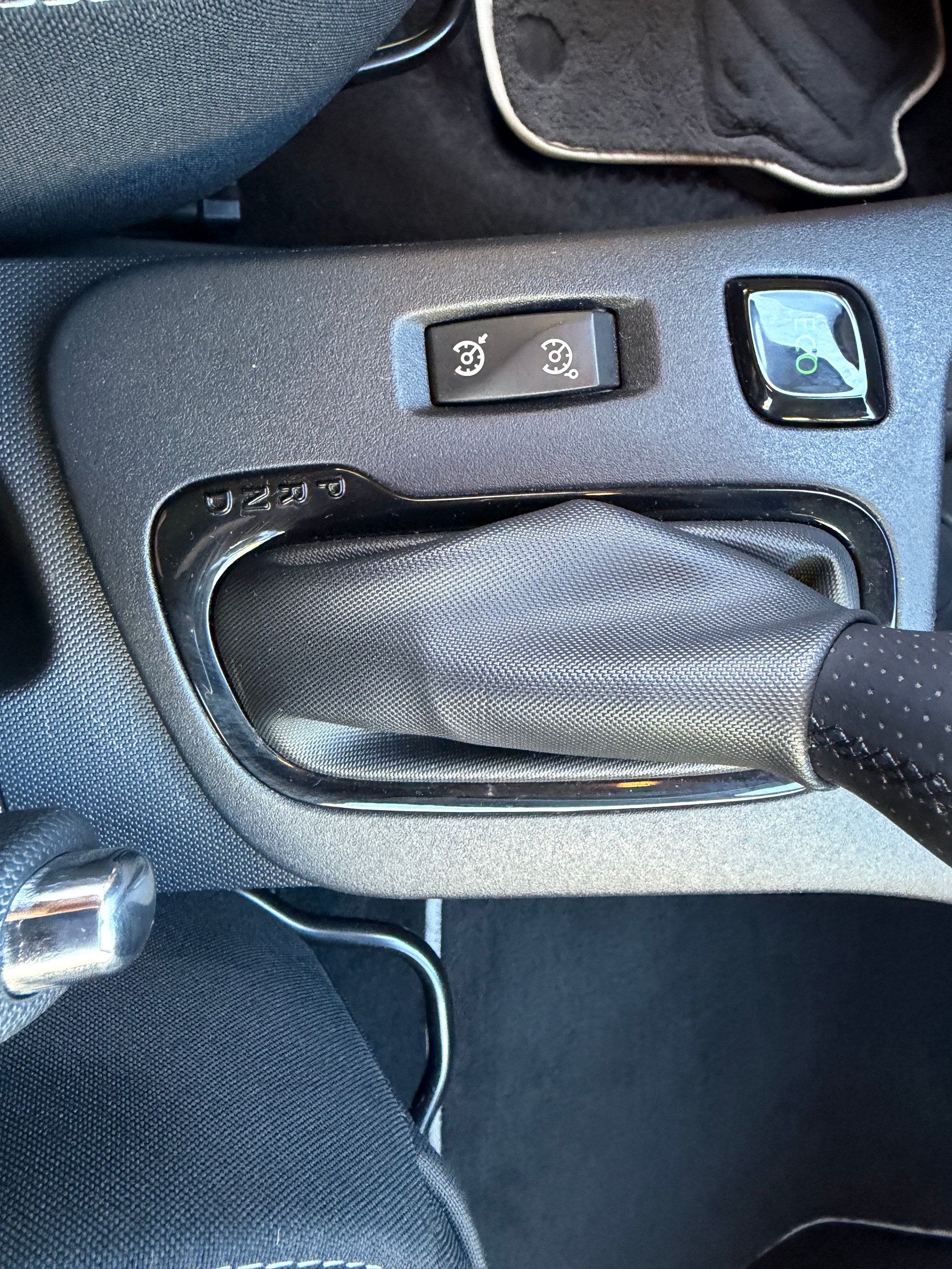 RENAULT Zoe Limited R110 (Batterie Miete)-image-10