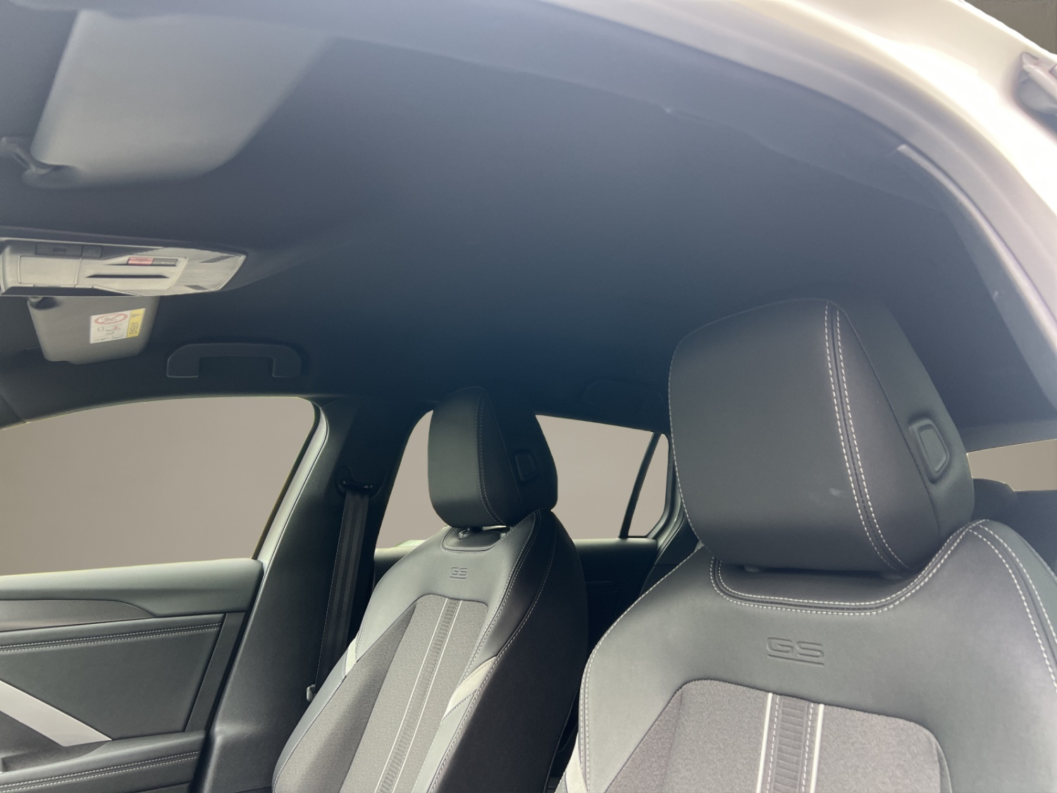 OPEL Astra Sports Tourer 1.6 T PHEV 180 GS-image-15
