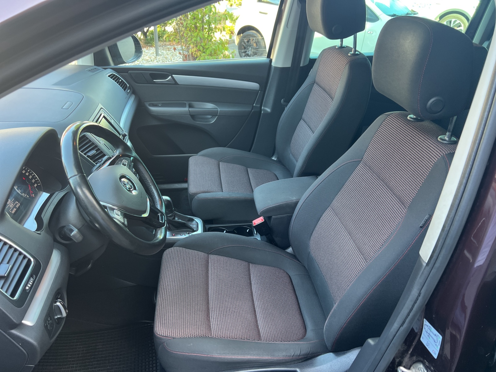 VW Sharan 1.4 TSI BlMT Comfortline DSG-image-6
