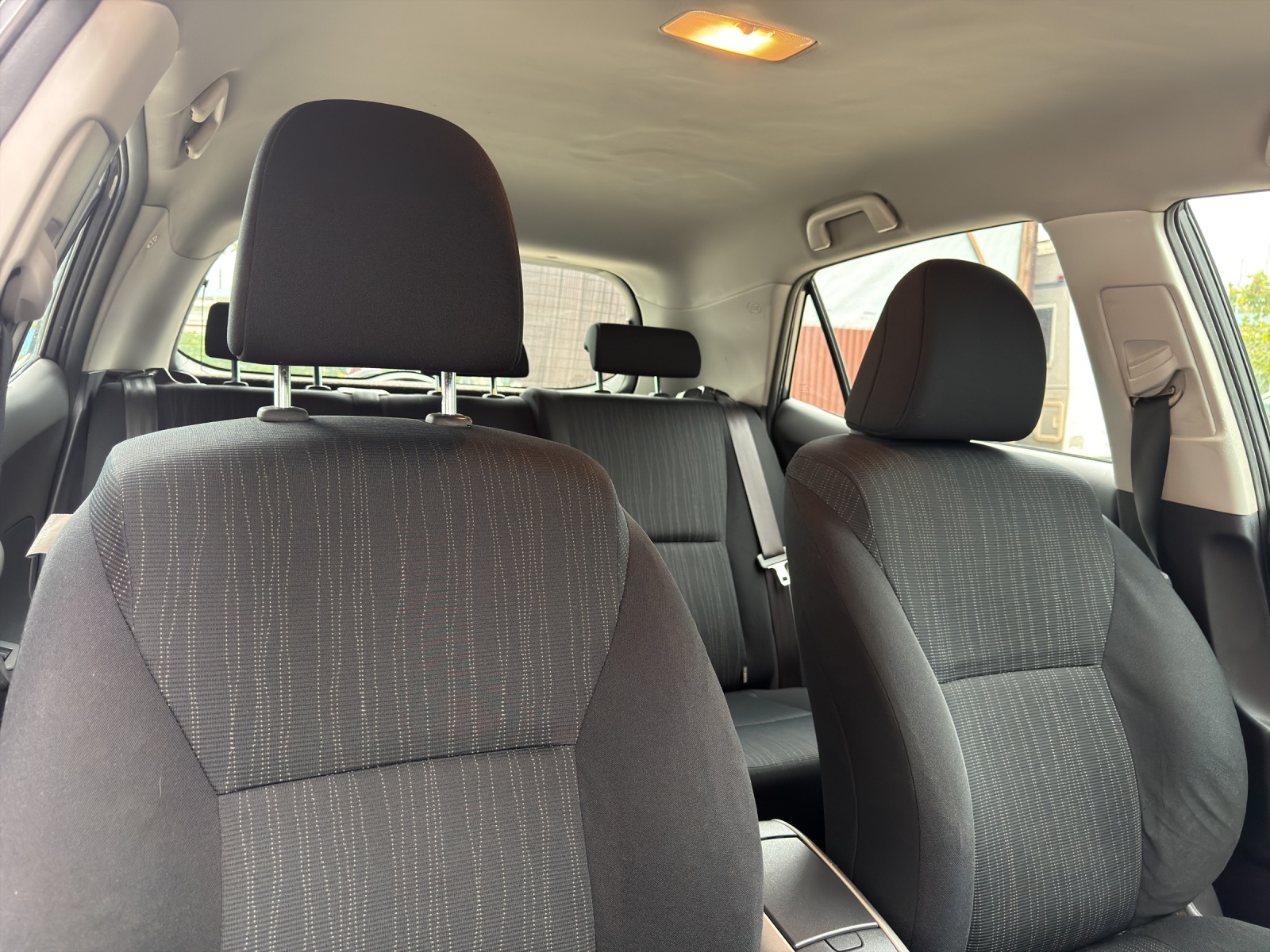 TOYOTA Auris 2.0 D-4D Linea Sol-image-15