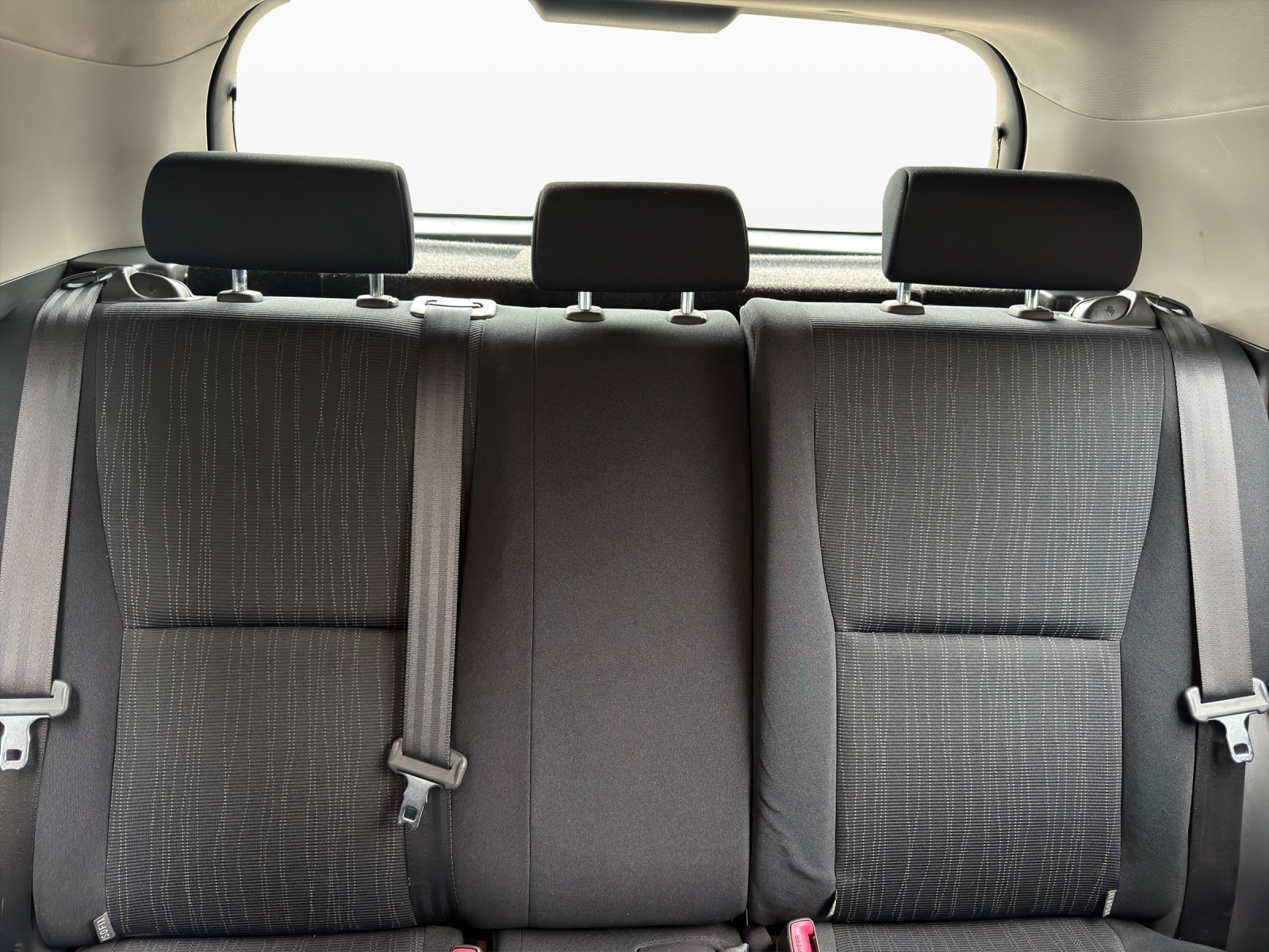 TOYOTA Auris 2.0 D-4D Linea Sol-image-17